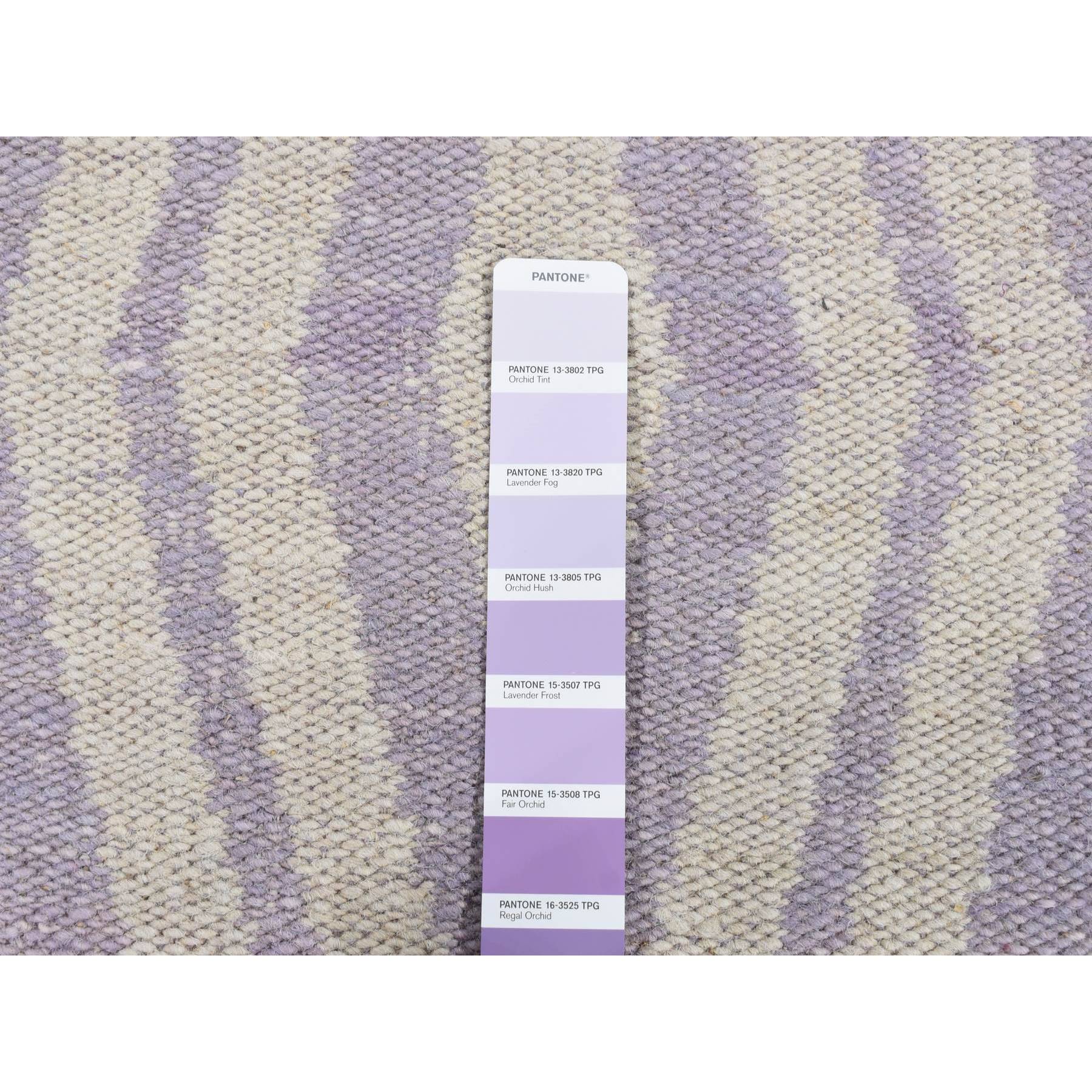 2'8"x8' Little Princess Purple, 100% Wool, Hand Woven, Flat Weave Reversible Kilim, Runner Oriental Rug HR87844 - Image 6