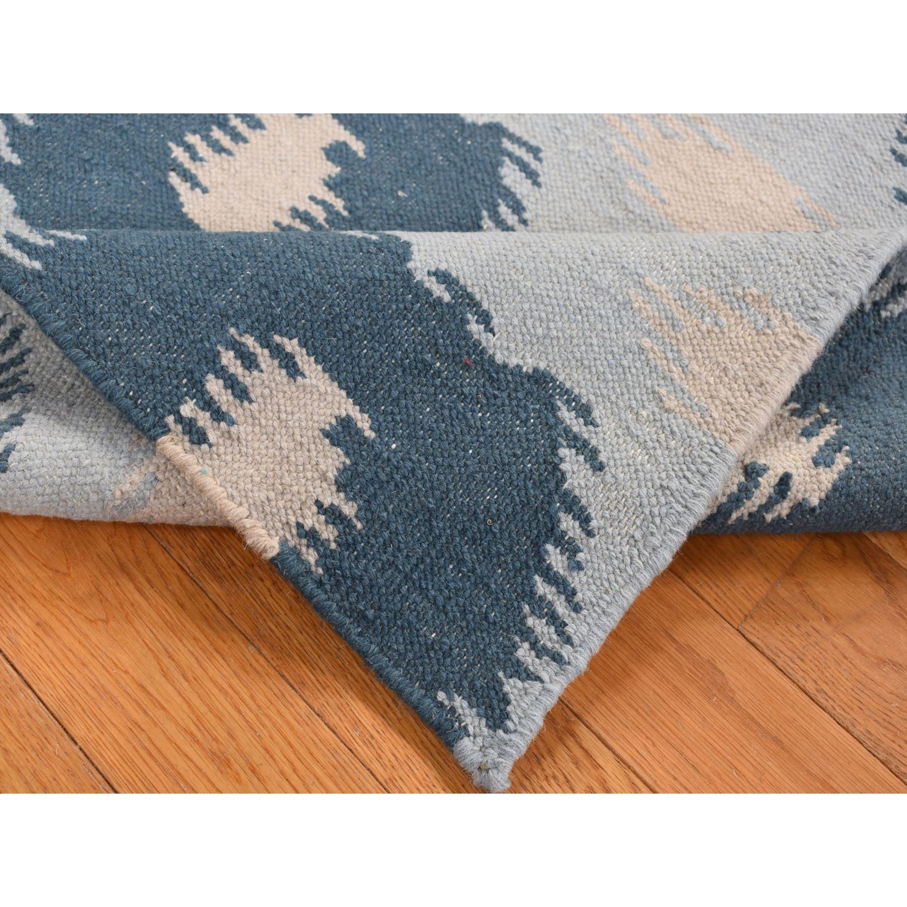 2'7"x6'1" Marian Blue, Hand Knotted, Durie Modern Design, Flat Weave, 100% Wool, Runner Oriental Rug HR87863 - Image 4
