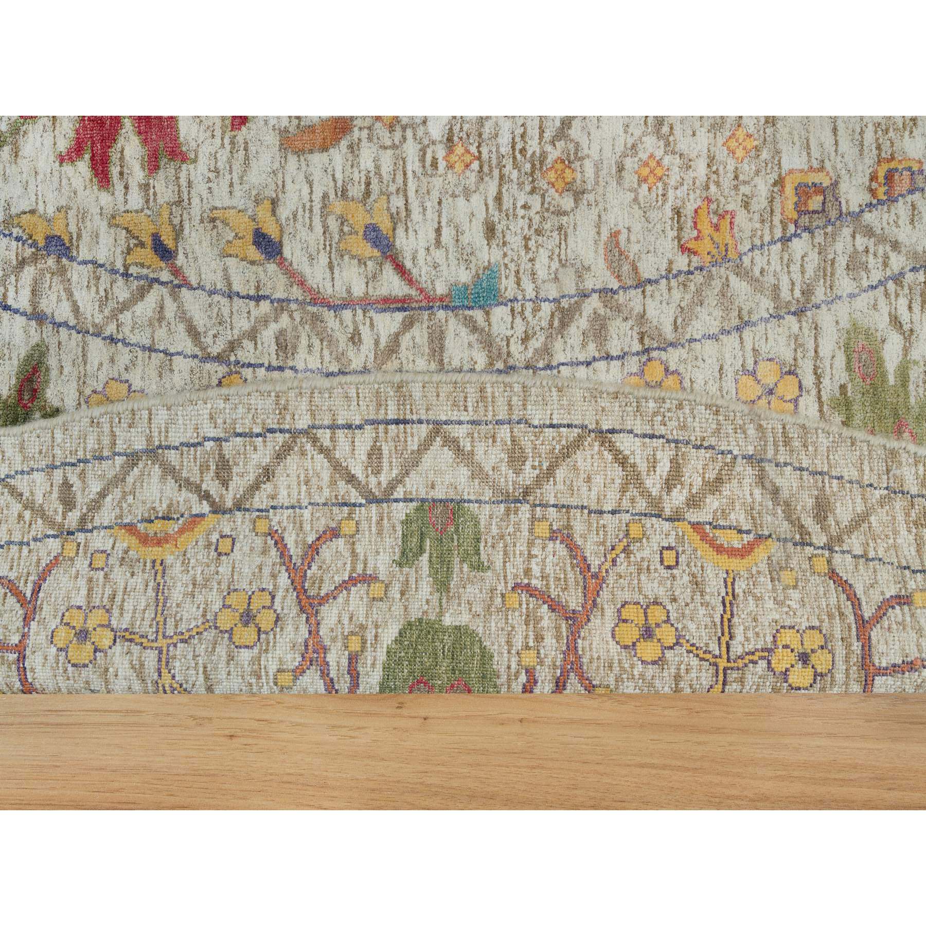 12'x12' Linen Beige, Textured Wool and Silk, Directional Vase Design, Hand Knotted, Oriental Round Rug HR90255 - Image 4