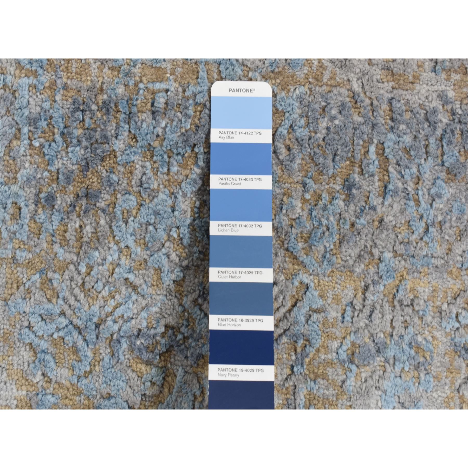 8'x10' Sky Blue, Silk with Textured Wool, Tone on Tone, Modern All Over Design, Hand Knotted, Oriental Rug HR87514 - Image 8