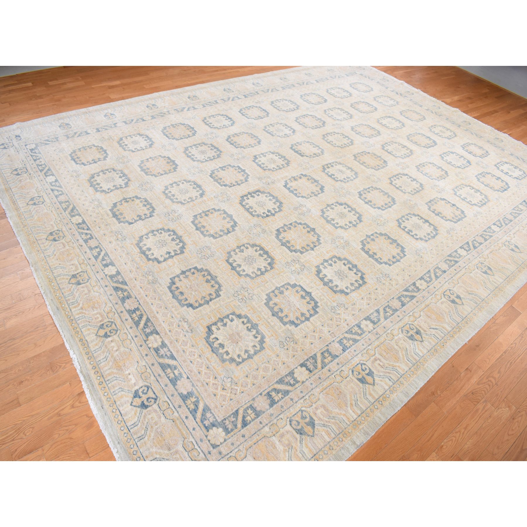 13'x17'7" Pale Ivory, White Wash Khotan with Repetitive Geometric Gul Design, Hand Knotted, Pure Wool, Extra Wide, Oversized, Oriental Rug HR78012 - Image 3