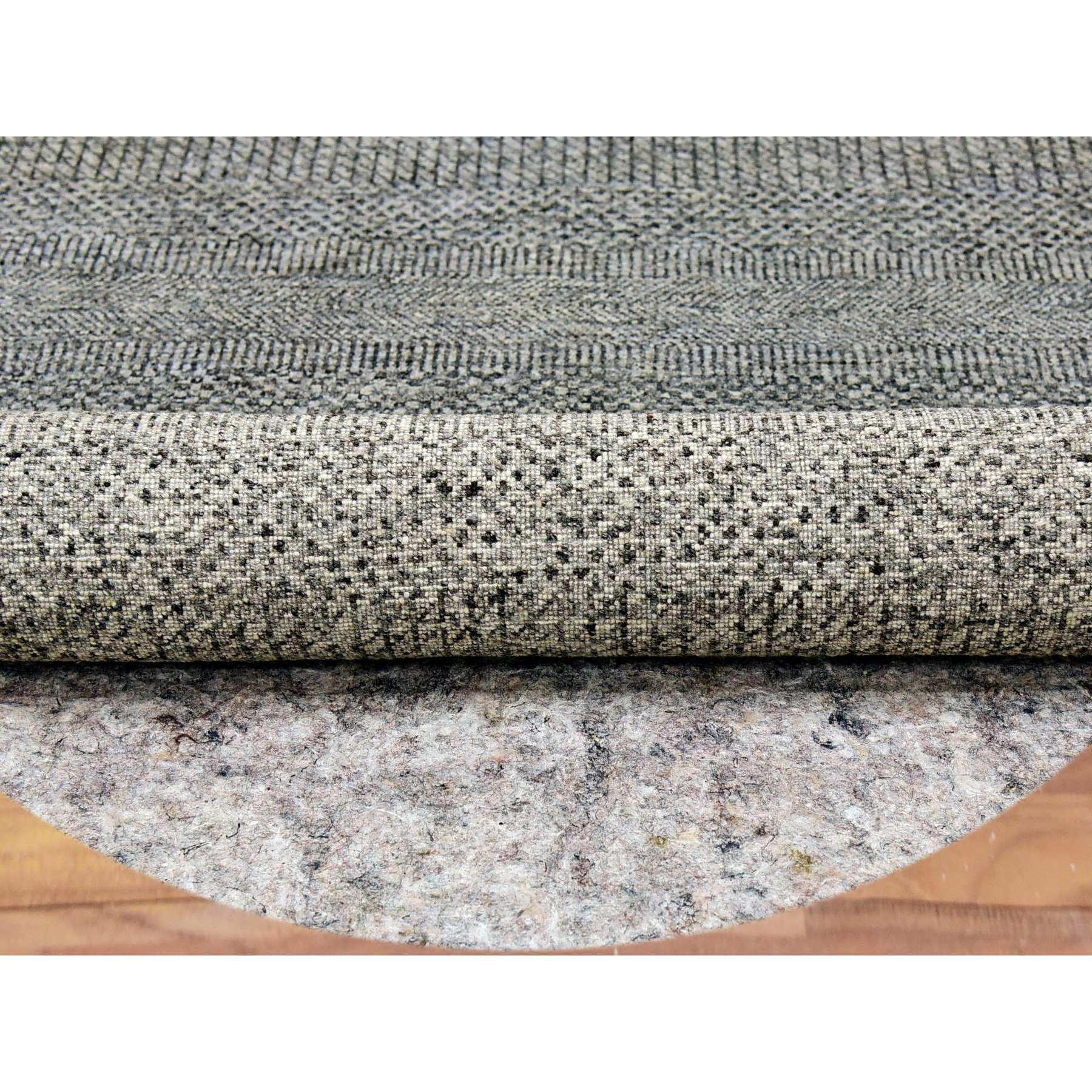 6'x6' Gauntlet Gray, Hand Knotted, Shabby Chic, Modern 100% Undyed Wool With Grass Design, Tone On Tone, Organic Sustainable Textile Oriental Round Rug HR79657 - Image 3