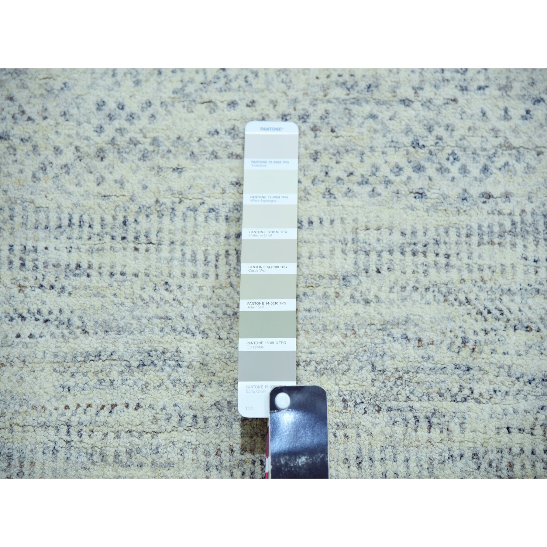 14'1"x16' Edgecomb Gray, Modern Hand Knotted Grass Design, Tone on Tone Undyed Pure Wool, Oversized Oriental Rug HR79762 - Image 7