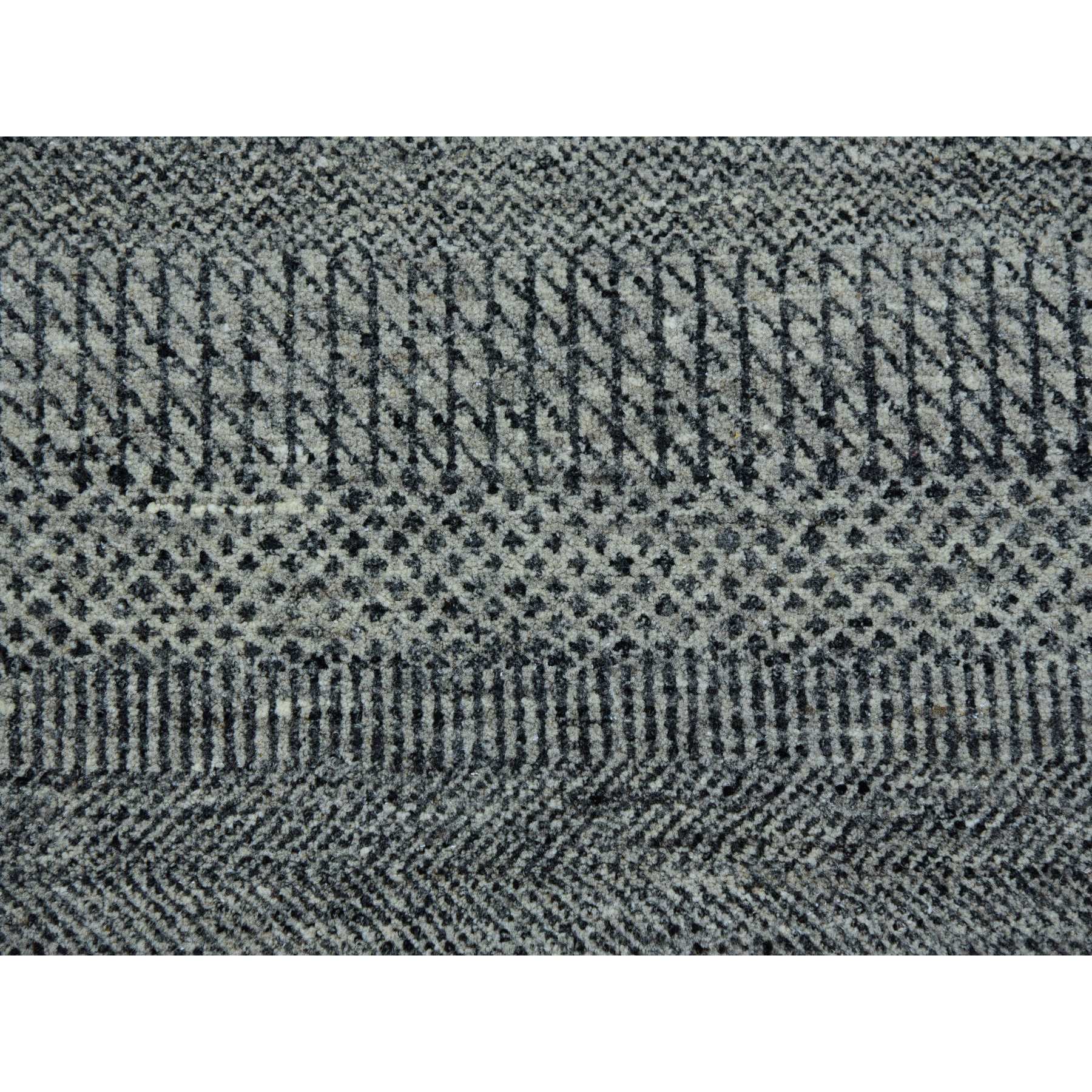 12'1"x15'1" Peppercorn Gray, Borderless, Undyed All Wool and Hand Knotted Grass Design, Tone on Tone, Modern Oversized Oriental Rug HR79868 - Image 9