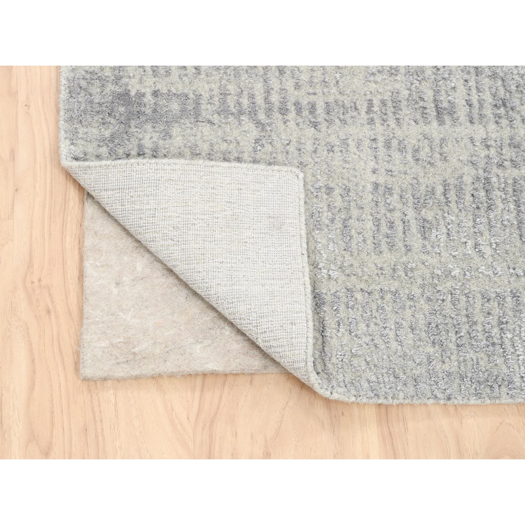 2'7"x10' Fine Jacquard Gray Hand Loomed Modern Wool and Art Silk Runner Oriental Rug HR62847 - Image 3