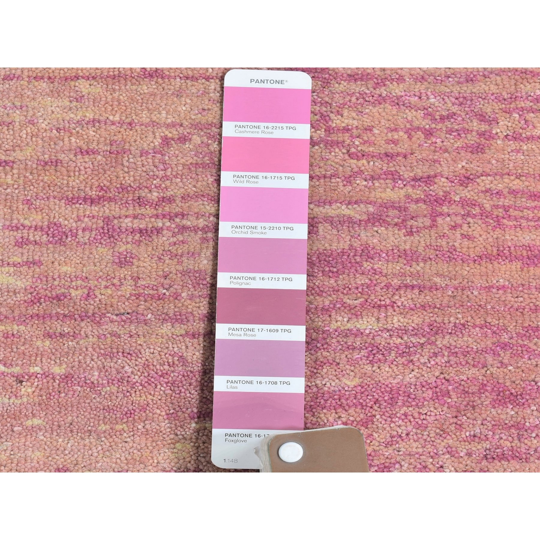 2'6"x6'2" Pink with Touches of Ivory Zero Pile Natural Wool Only Horizontal Ombre Design Runner Hand Knotted Oriental Rug HR66753 - Image 4