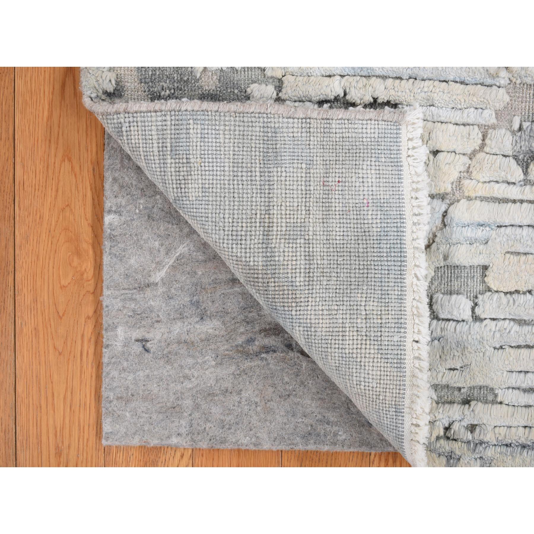 2'x2'1" Chetwode Green, Pastel Collection, Luxurious Plush, Pure Silk with Textured Wool, Hand Knotted, Sample Oriental Rug HR78023 - Image 2