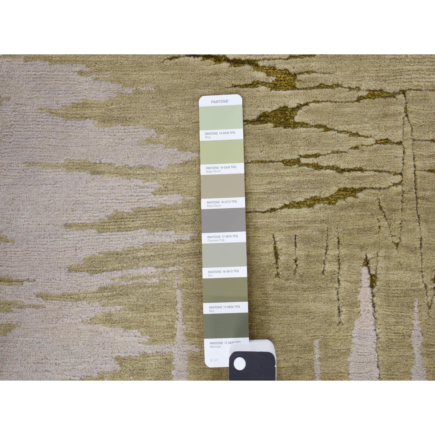2'x2' Old Moss Green, Modern Stalactite Design, Wool and Silk, Denser Nepali Weave, Hand Knotted, Square Oriental Rug HR78028 - Image 3