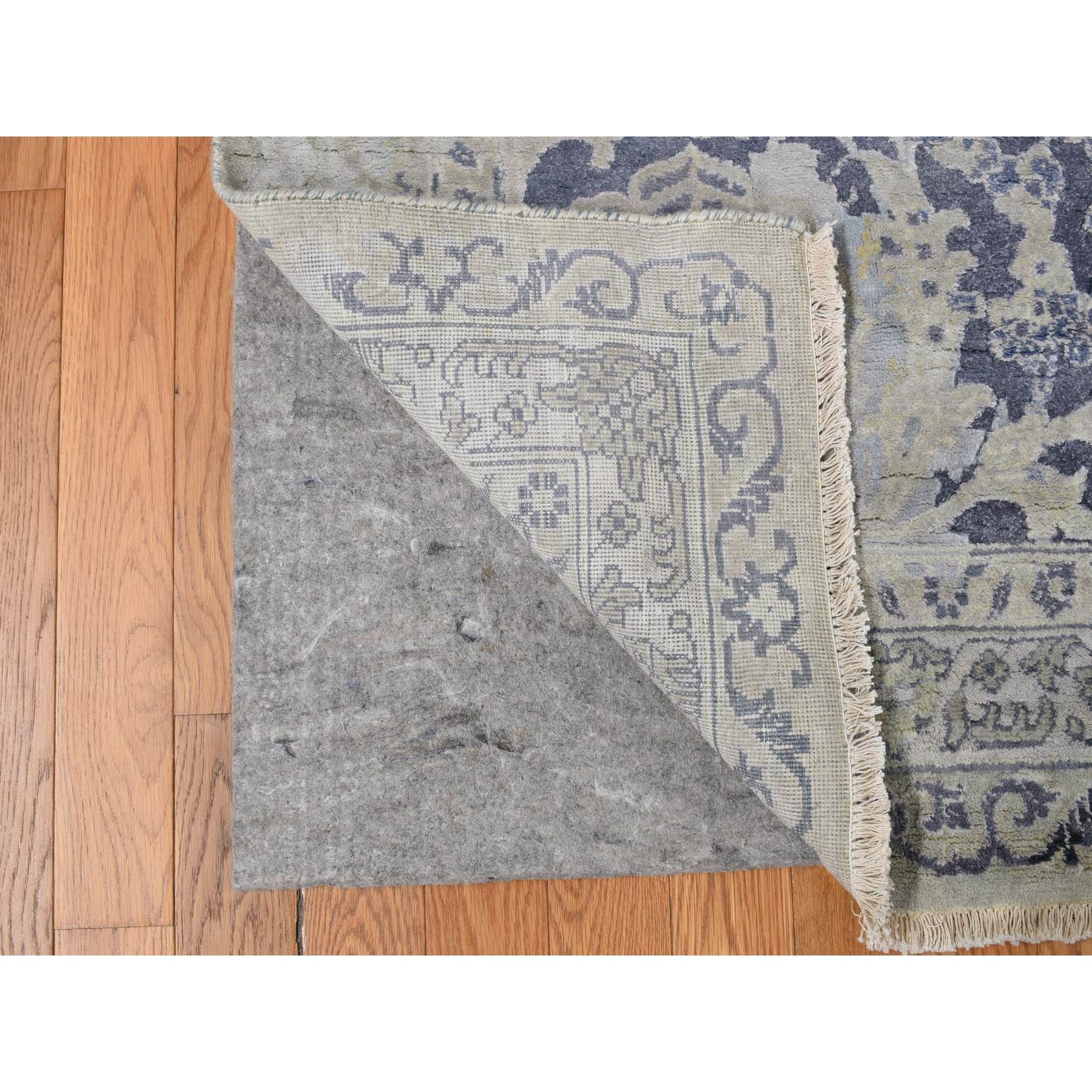 12'x18' Cloud Gray, Broken and Erased Persian Design, Wool with Pure Silk, Hand Knotted, Oversized Oriental Rug HR78038 - Image 4