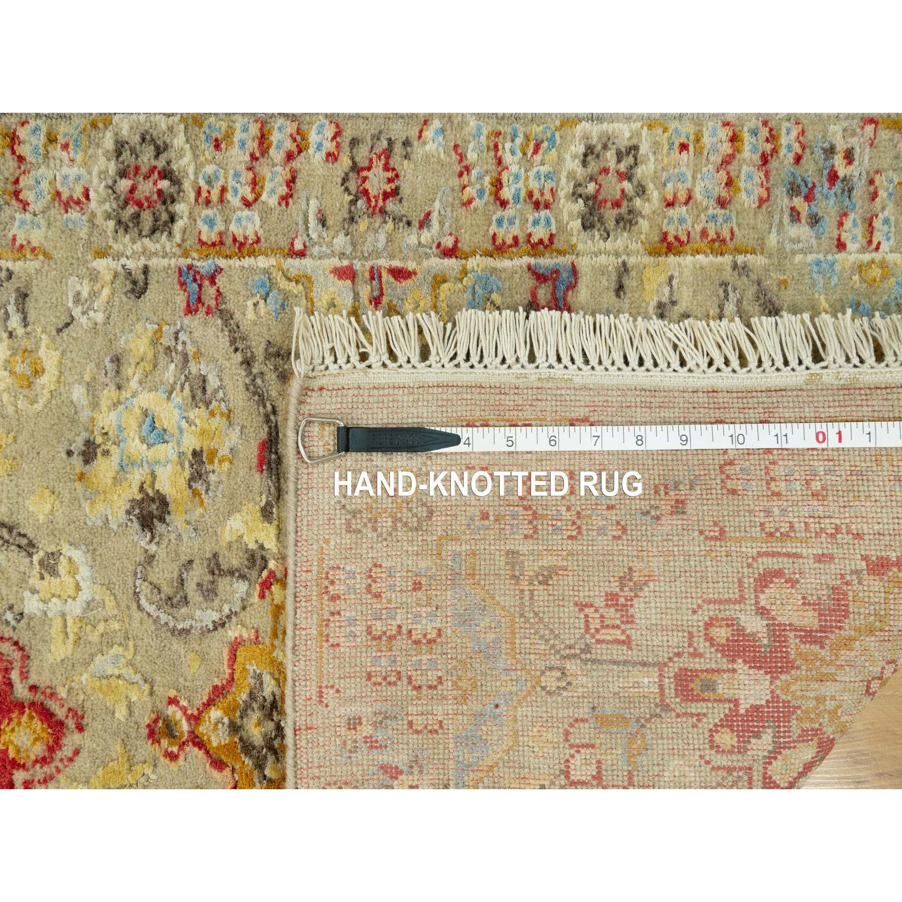 2'3"x3' Parmesan Beige, Wool and Pure Silk, The Sunset Rosettes with Vibrant Colors, Hand Knotted, Soft to Touch, Oriental Rug HR90522 - Image 8