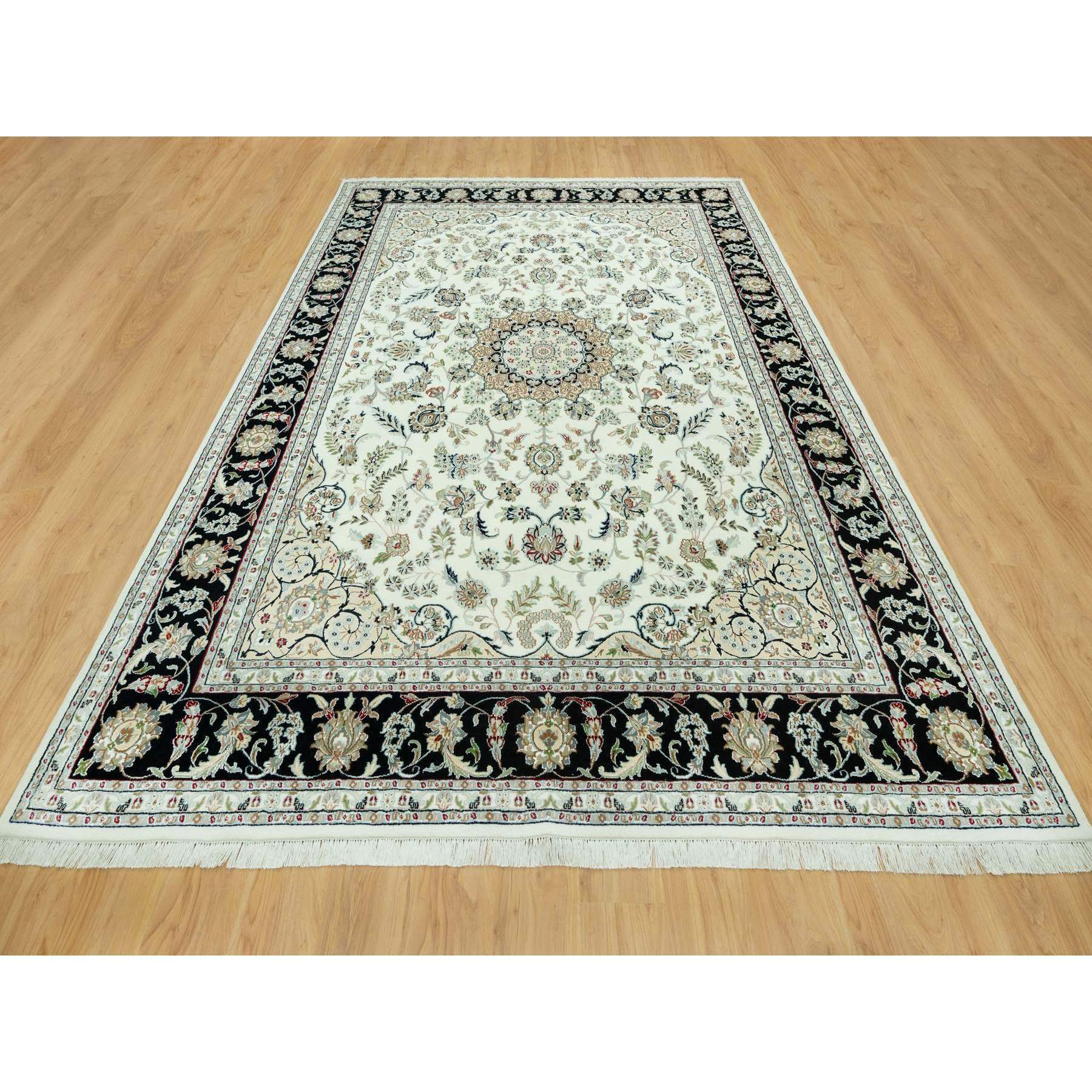 9'x12'2" Snowbound White and Naval Blue, Hand Knotted Densely Woven Nain 250 KPSI Center Medallion Flower Design, 100% Wool, Oriental Rug HR90585 - Image 3