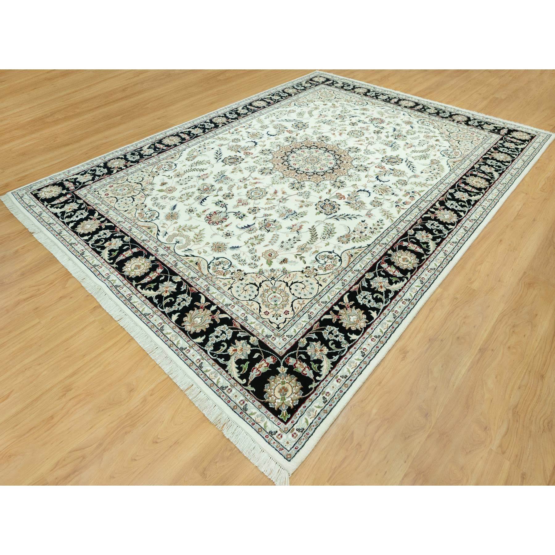 9'x12'2" Snowbound White and Naval Blue, Hand Knotted Densely Woven Nain 250 KPSI Center Medallion Flower Design, 100% Wool, Oriental Rug HR90585 - Image 4