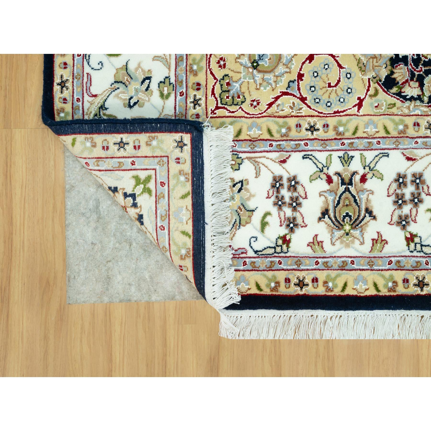 7'x7' Broncos Blue With Dove White, Nain Central Medallion Flower Design, 250 KPSI, Soft Wool, Hand Knotted, Oriental Square Rug HR90593 - Image 3
