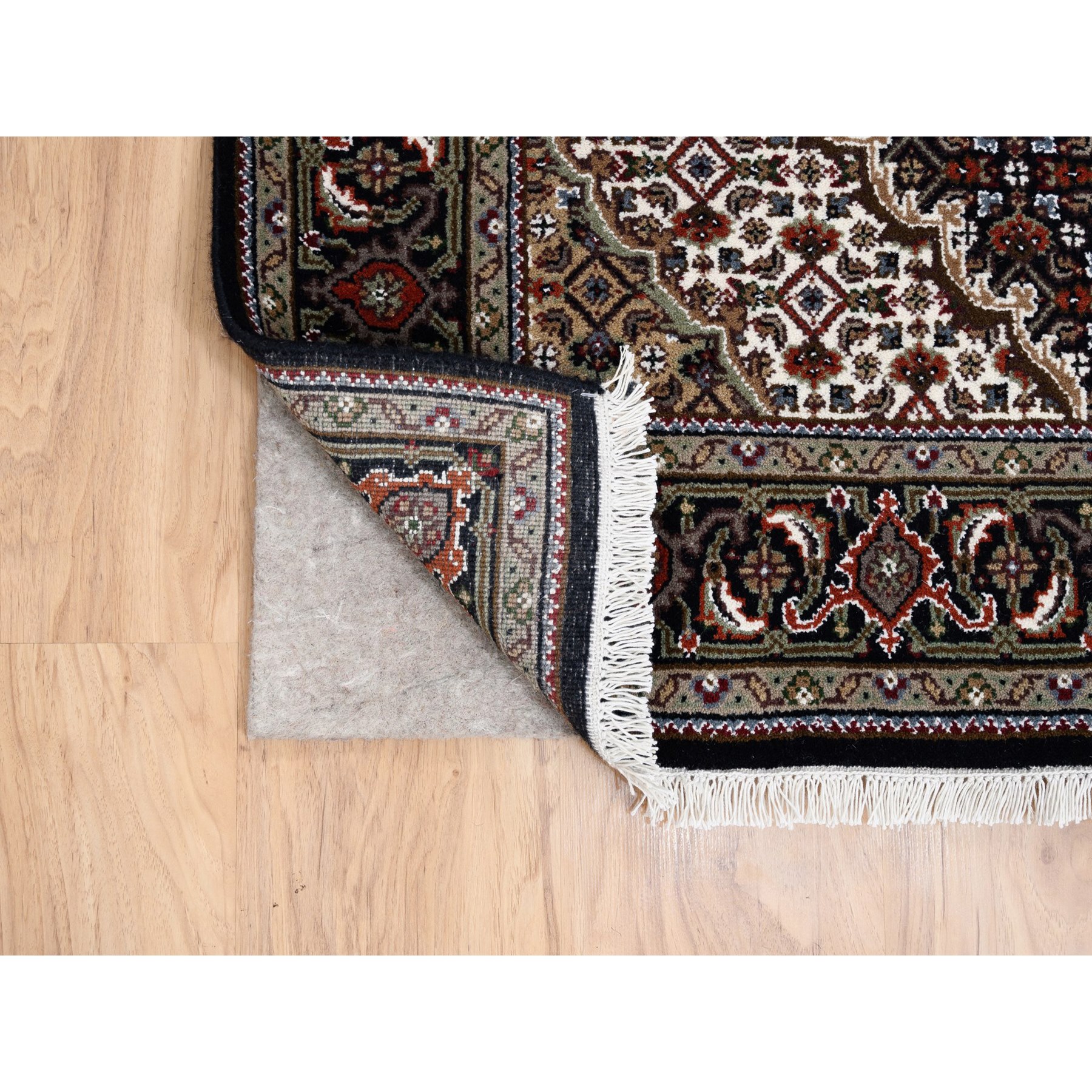 3'10"x10'4" Wool Black Tabriz Mahi with Fish Medallions Design Hand Knotted Wide Runner Oriental Rug HR63320 - Image 3