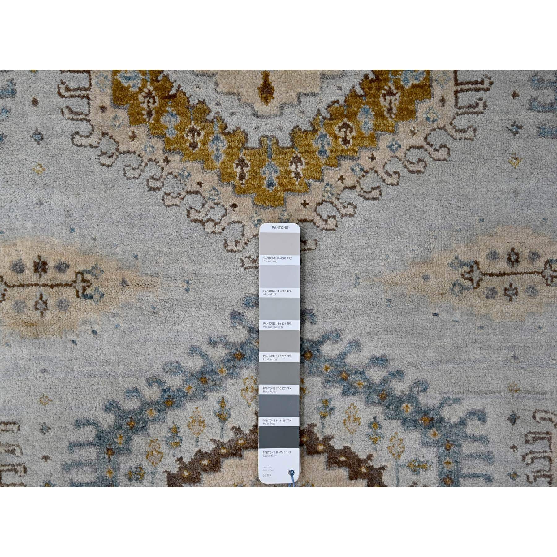 6'x6' Oyster Gray, Persian 100% Wool Village Inspired Geometric Diamond Pattern, Denser Weave, Hand Knotted Vegetable Dyes, Round Oriental Rug HR84922 - Image 4