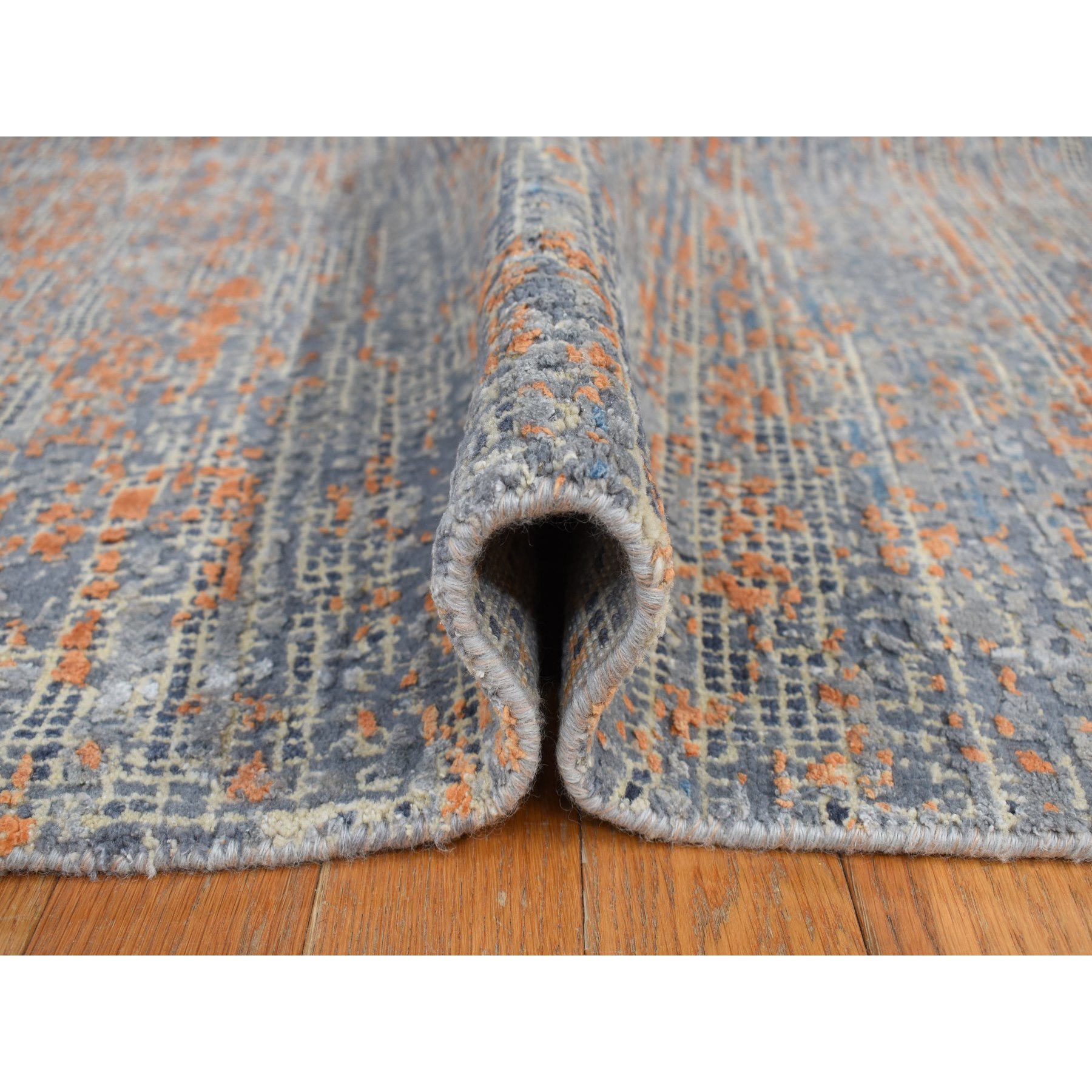 8'10"x12'2" Sky Blue, Vertical Ombre Design, Silk with Textured Wool, Hand Knotted, Oriental Rug HR78142 - Image 8
