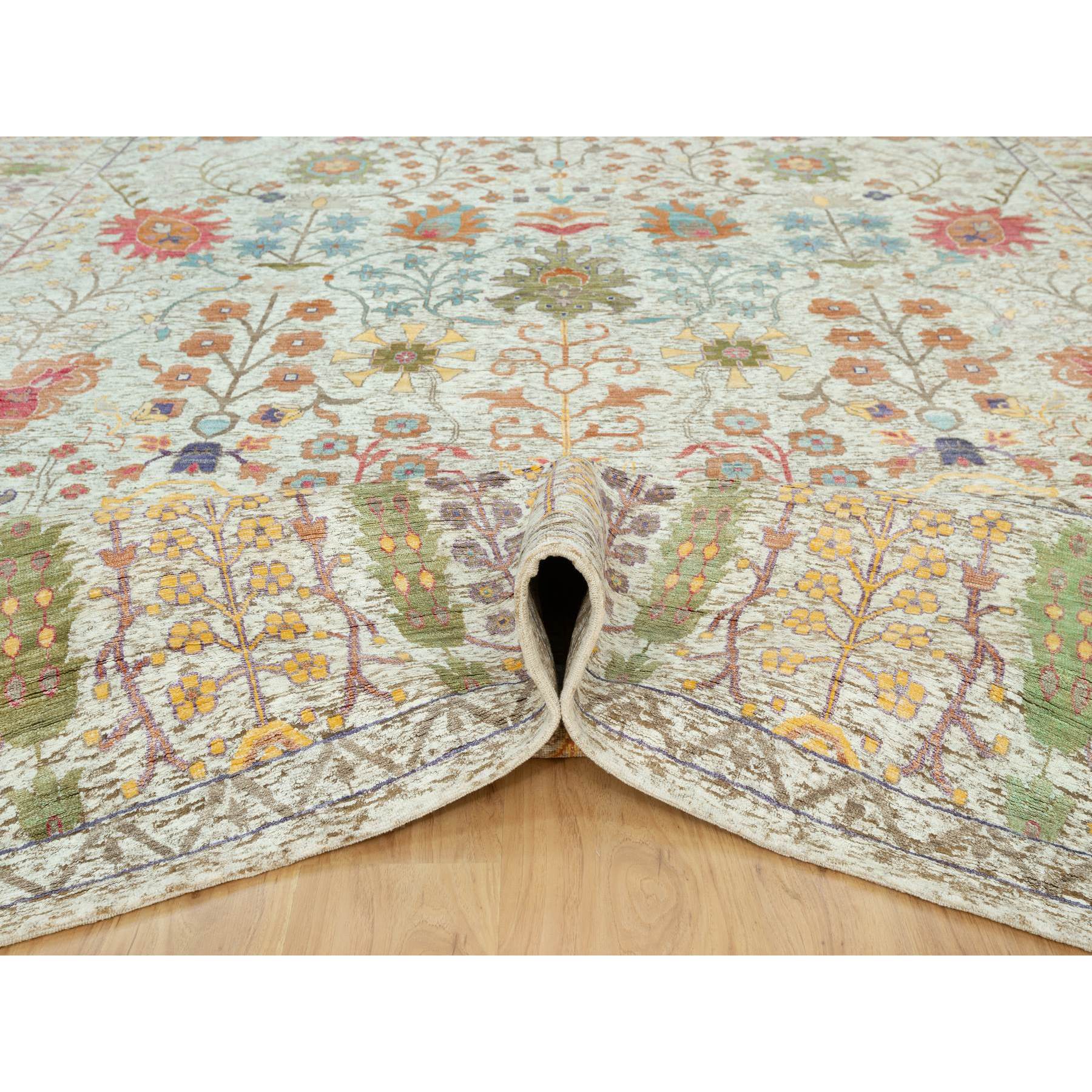 4'1"x12' Gardenia White, Hand Knotted Densely Woven, Silk With Textured Wool, Directional Vase Design, Lush and Plush, Soft Pile, Oriental Rug HR90687 - Image 6