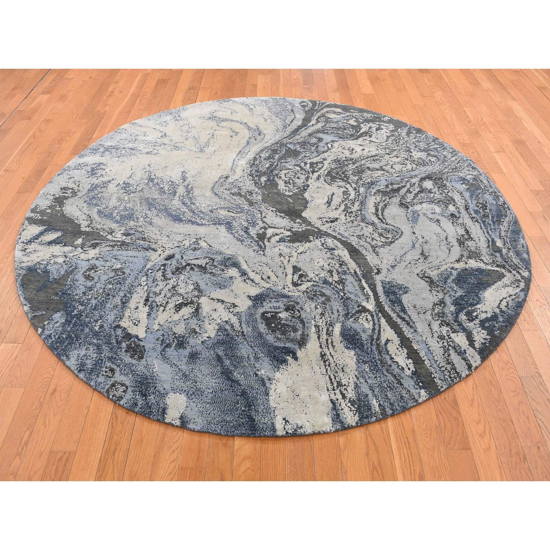 8'1"x8'1" Dallas Cowboys Blue, Geological Galaxy Design, Wool and Pure Silk, Hand Knotted, Round Oriental Rug HR87362 - Image 2