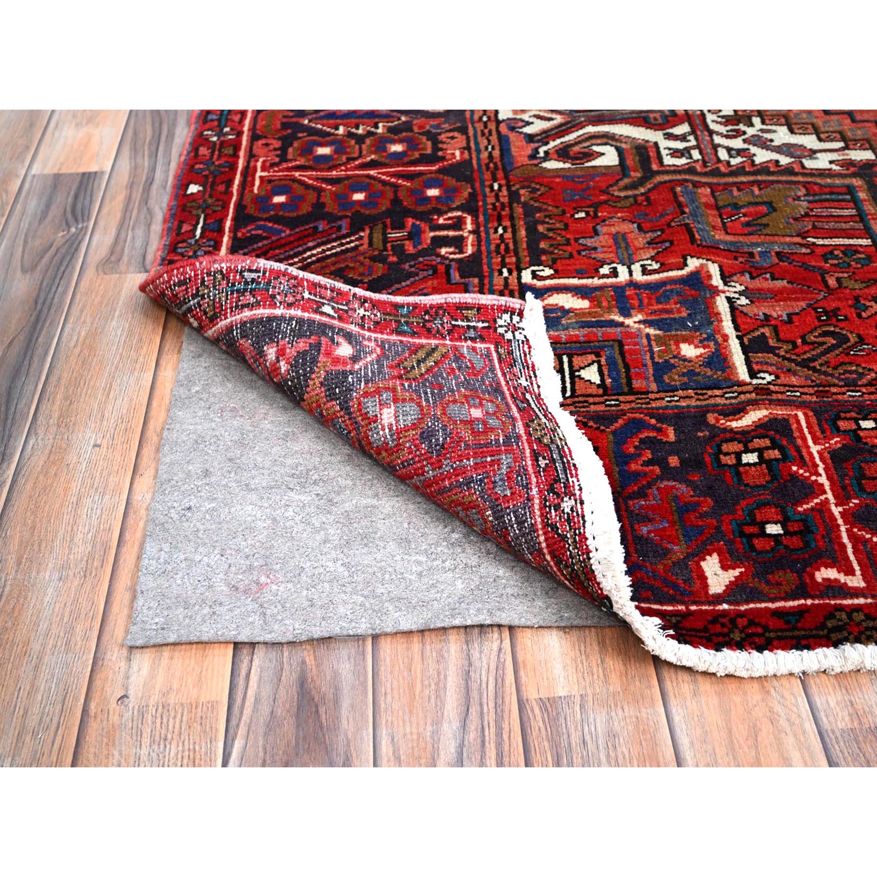 7'10"x11'4" Toreader Red, Hand Knotted, Good Condition, All Wool, Sides And Ends Secured Professionally, Cleaned, Evenly Worn, Vintage Persian Heriz Oriental Rug HR113 - Image 5