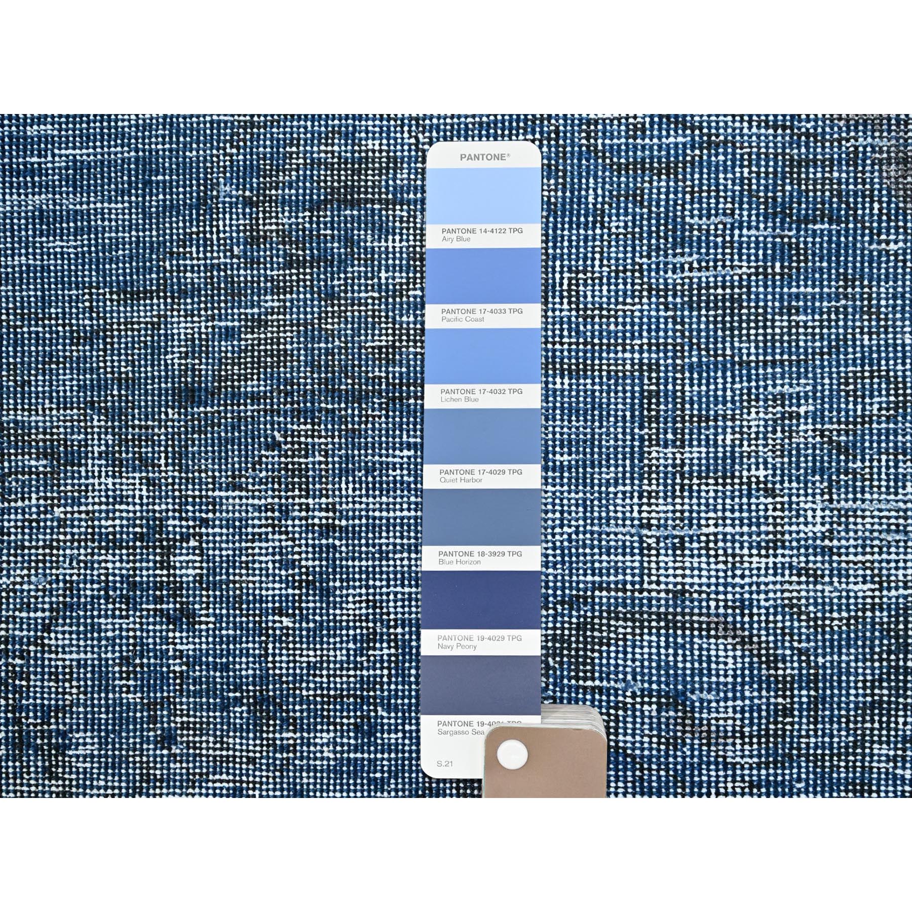 3'1"x5'1" Lichen Blue, Borderless, Sides and Ends Professionally Secured and Cleaned, Hand Knotted, Sheared Low, Abrash Distressed Wool Oriental Rug HR234 - Image 4