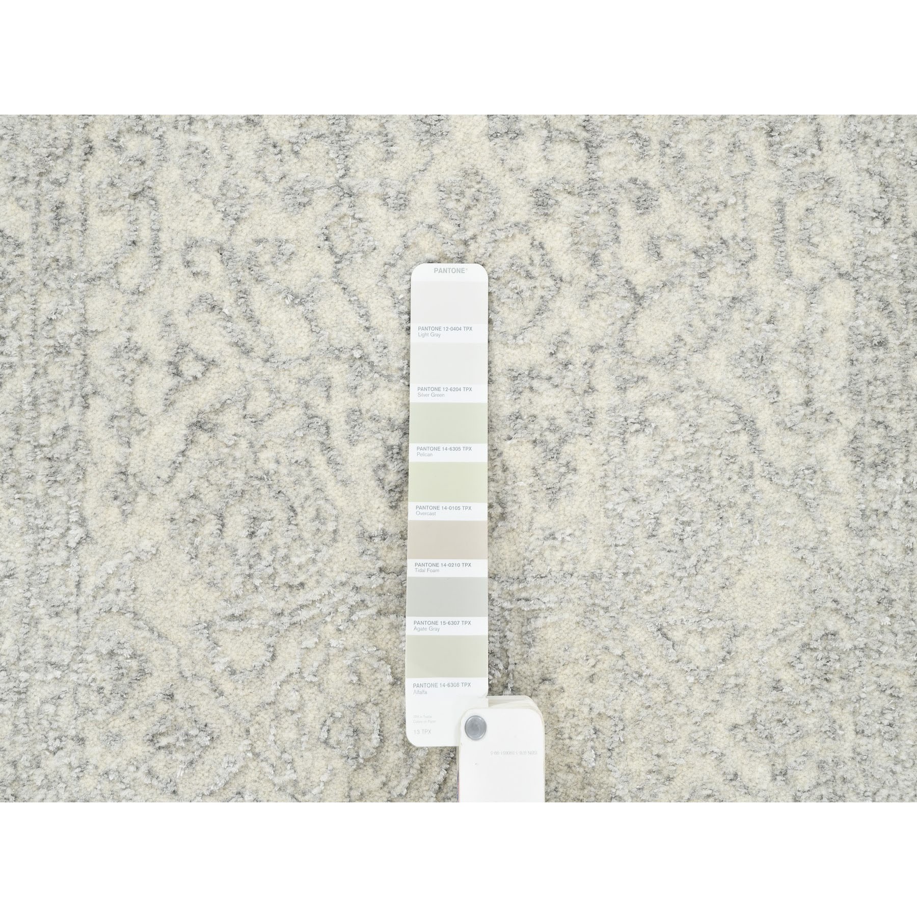 2'6"x10'1" Beige Hand Loomed with Transitional Design Fine Jacquard Wool and Plant Based Silk Oriental Runner Rug HR62856 - Image 4