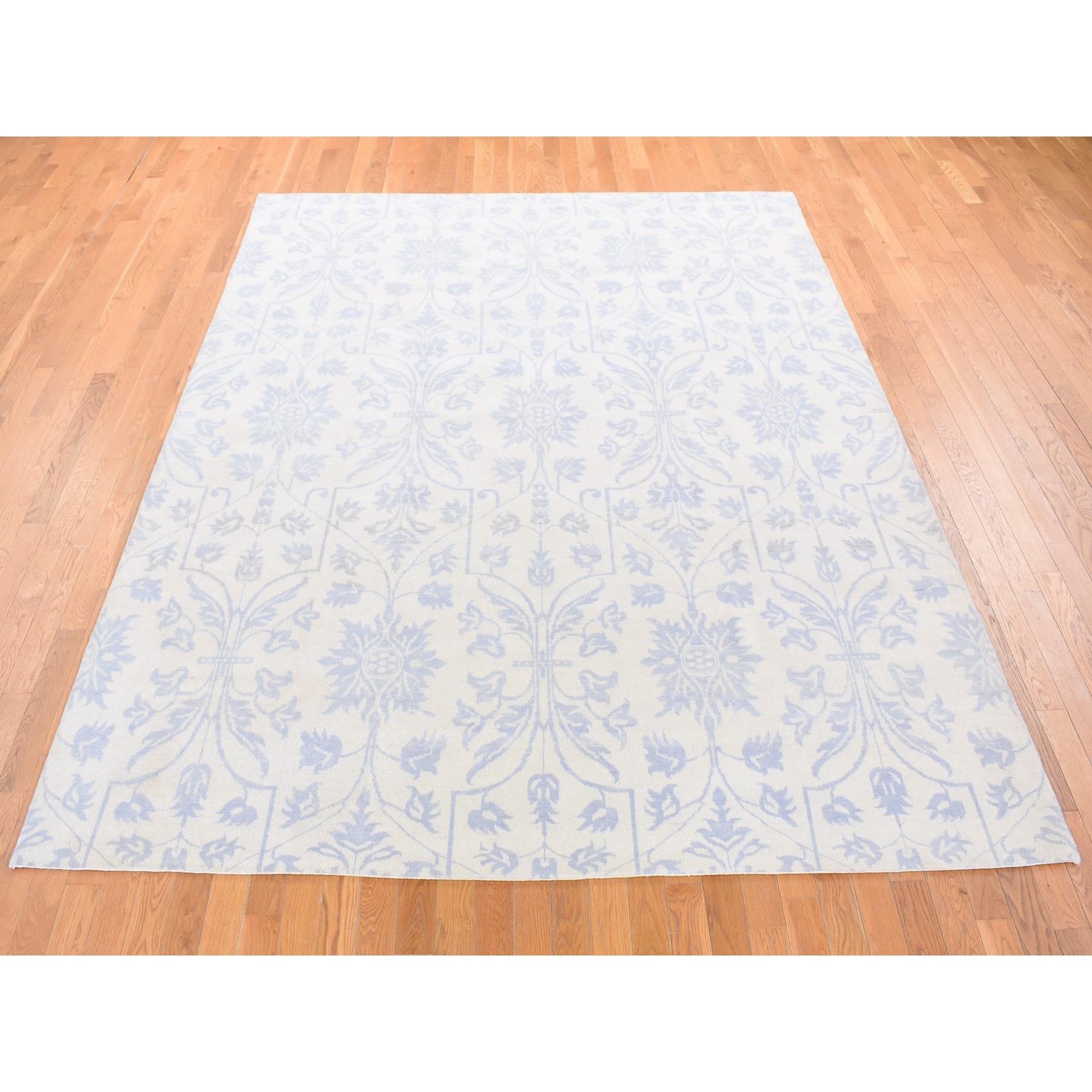 8'x9'10" Gray on Beige, Lotus and Tulip Flower Design, Tone on Tone, Hand Knotted, Pure Wool Oriental Rug HR80503 - Image 3