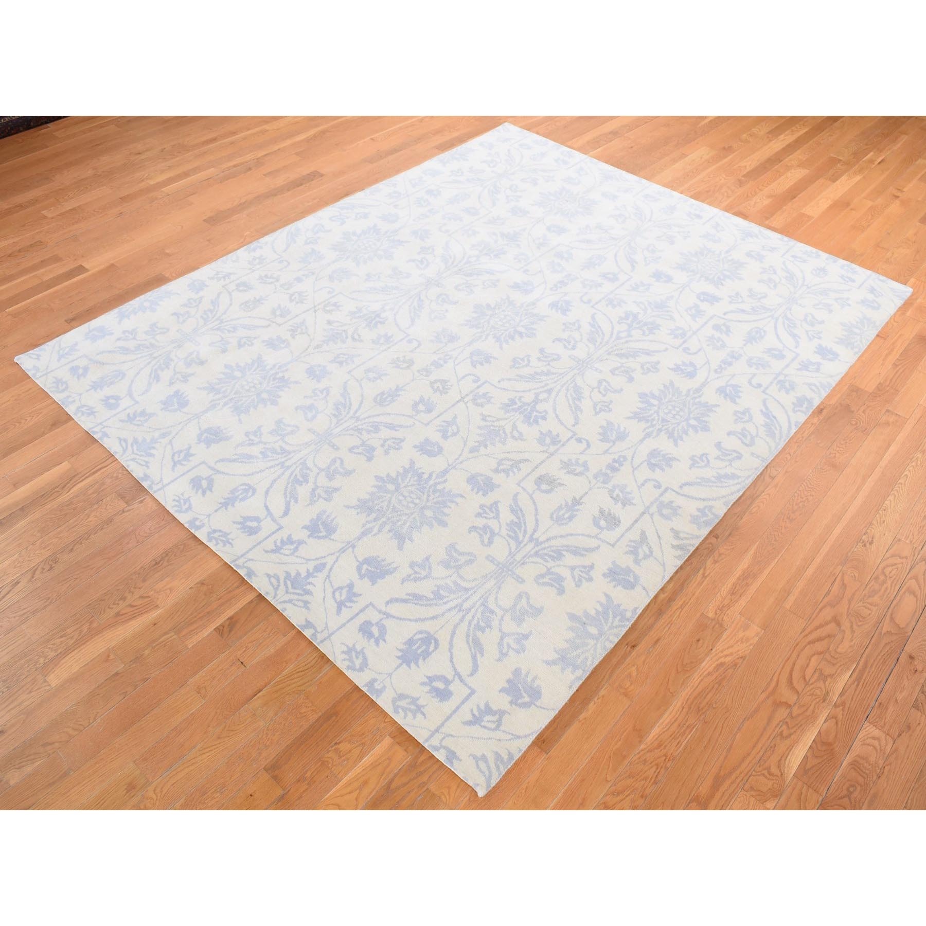 8'x9'10" Gray on Beige, Lotus and Tulip Flower Design, Tone on Tone, Hand Knotted, Pure Wool Oriental Rug HR80503 - Image 4