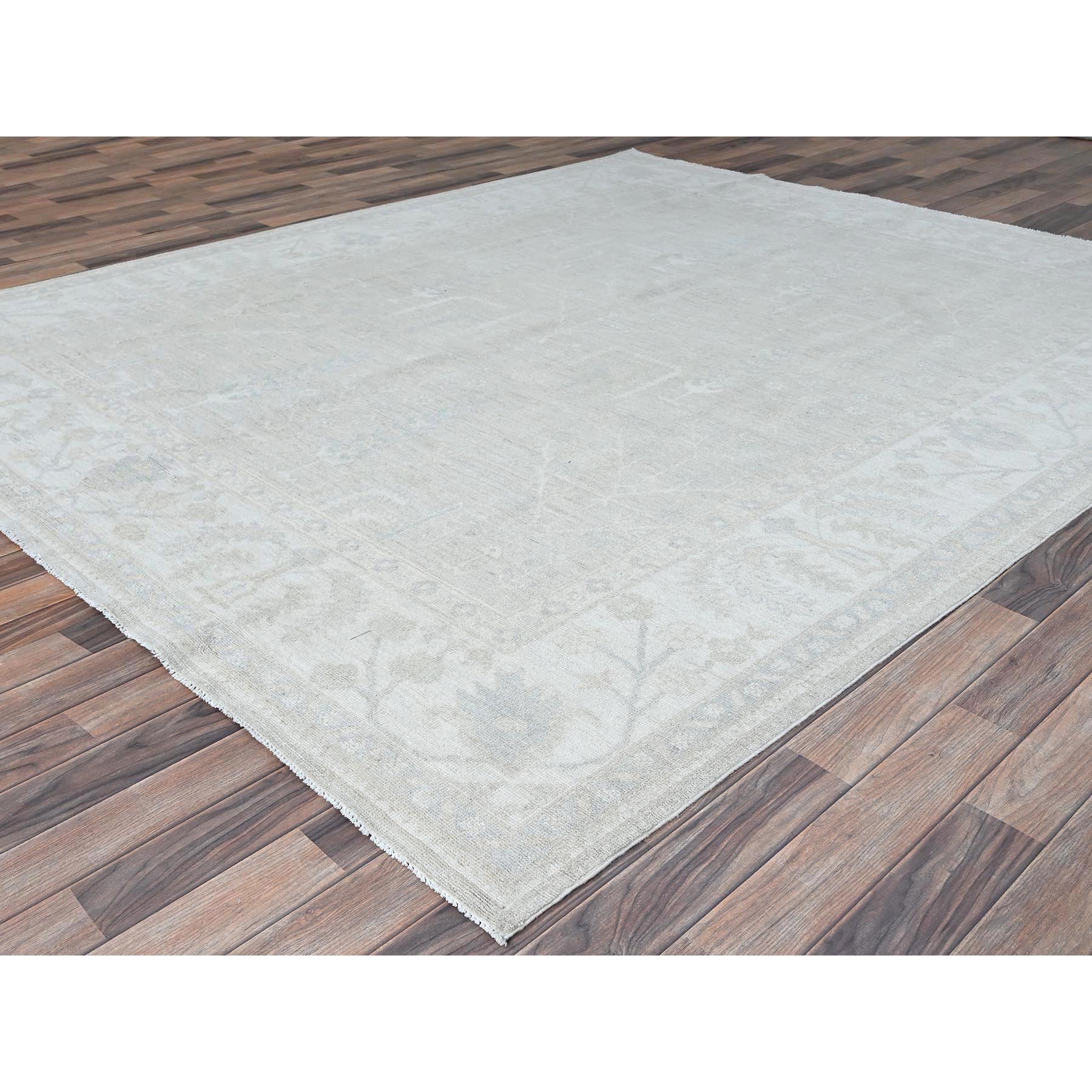 8'1"x9'7" Alabaster White, Soft Pile, White Washed Peshawar, Hand Knotted 100% Wool, Natural Dyes, Afghan Tree Design Oriental Rug HR86708 - Image 4