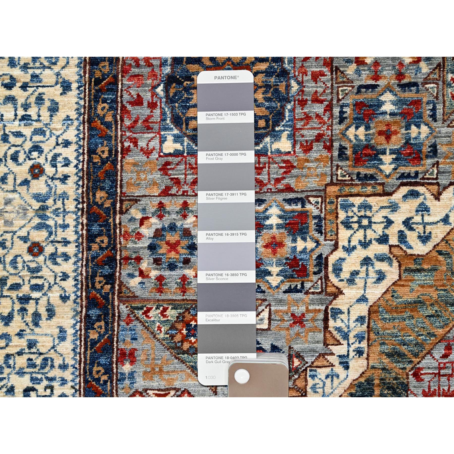 6'1"x9'3" Alloy Gray and Alabaster White Border, Hand Knotted 14th Century Mamluk Dynasty With Geometric Motifs Design, 200 KPSI, Vegetable Dyes, 100% Wool, Oriental Rug HR86742 - Image 8