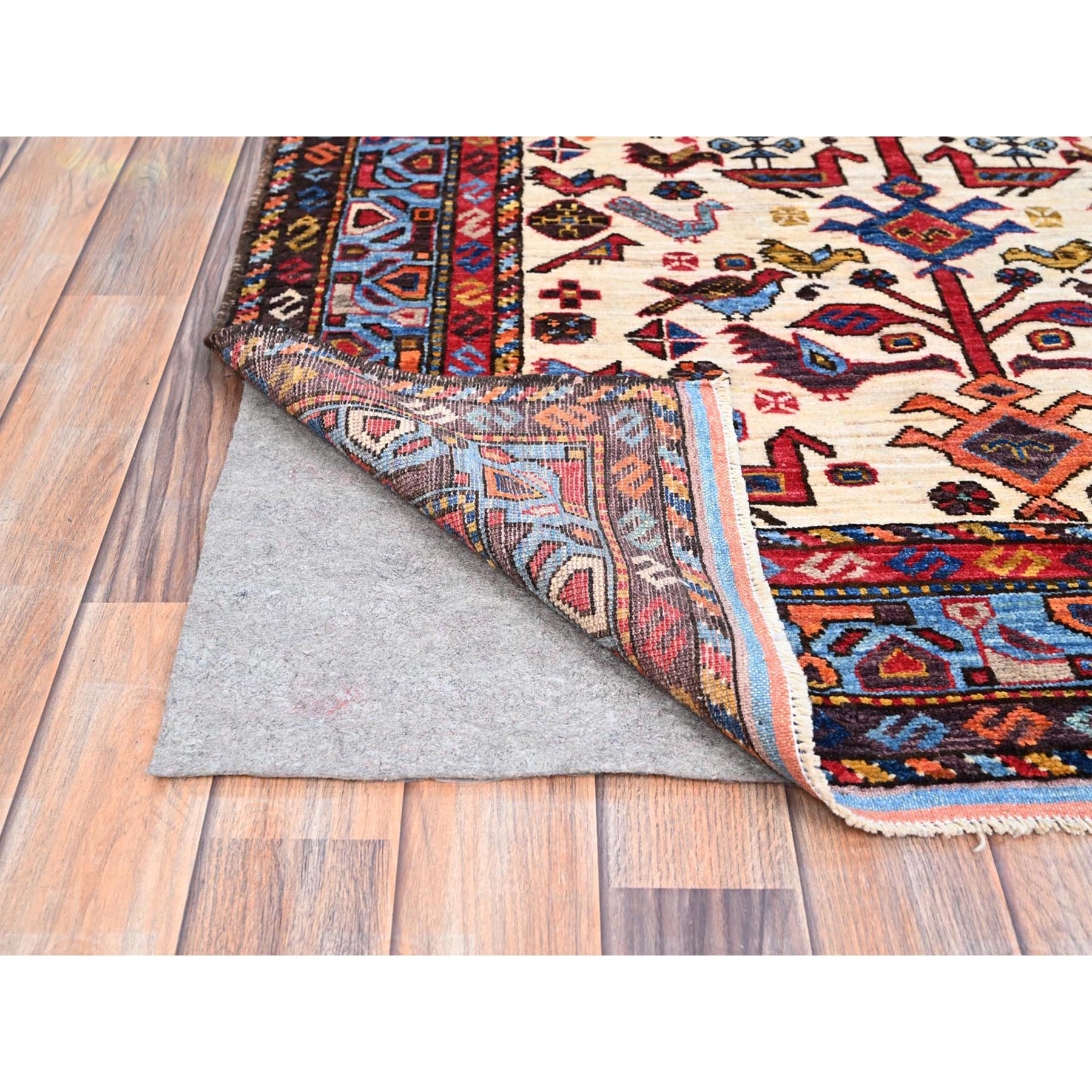 3'8"x5'4" Swiss Coffee White with Quilt Blue Border, Hand Knotted Vibrant Wool, Turkish Knot With All Over Small Birds Figurines, Denser Weave Natural Dyes, Oriental Rug HR86988 - Image 3
