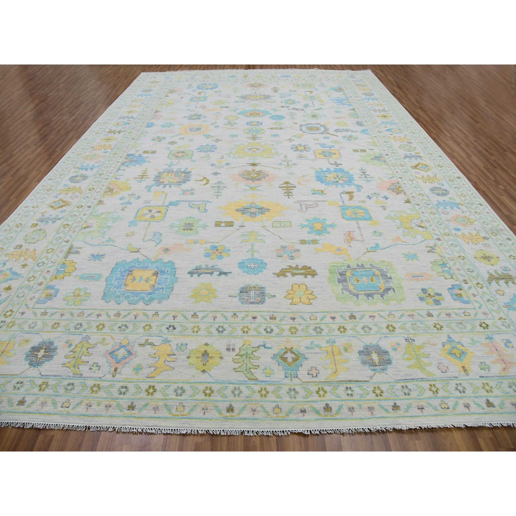 12'2"x17'10" Delicate White, Colorful Oushak Weave and Design, Vegetable Dyes, Hand Knotted, 100% Wool, Pastel Colors, Extra Large, Oriental Rug HR79907 - Image 2