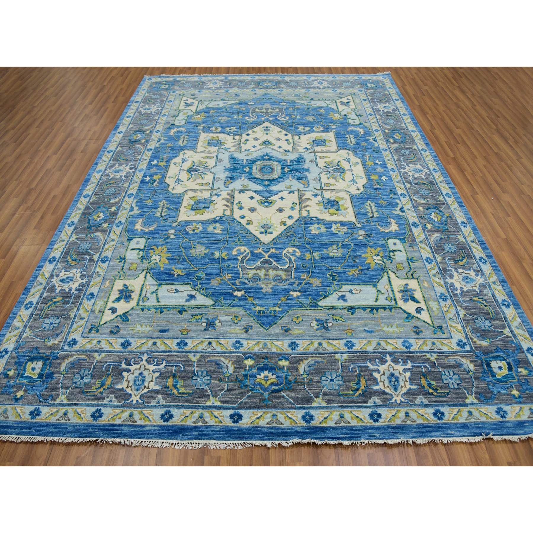 9'2"x12' Denim Blue, Soft to the Touch, Serapi Heriz, 100% Wool, Hand Knotted, Oriental Rug HR79928 - Image 2