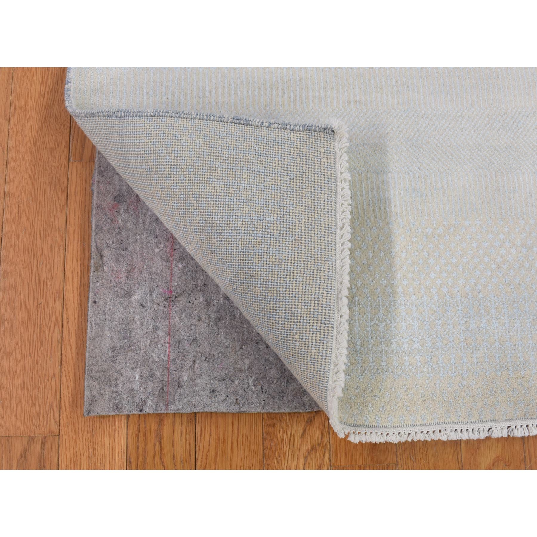 4'1"x6'1" Ivory, Modern, Hand Knotted, Grass Design, Densely Woven, Wool and Silk, Oriental Rug HR80039 - Image 3