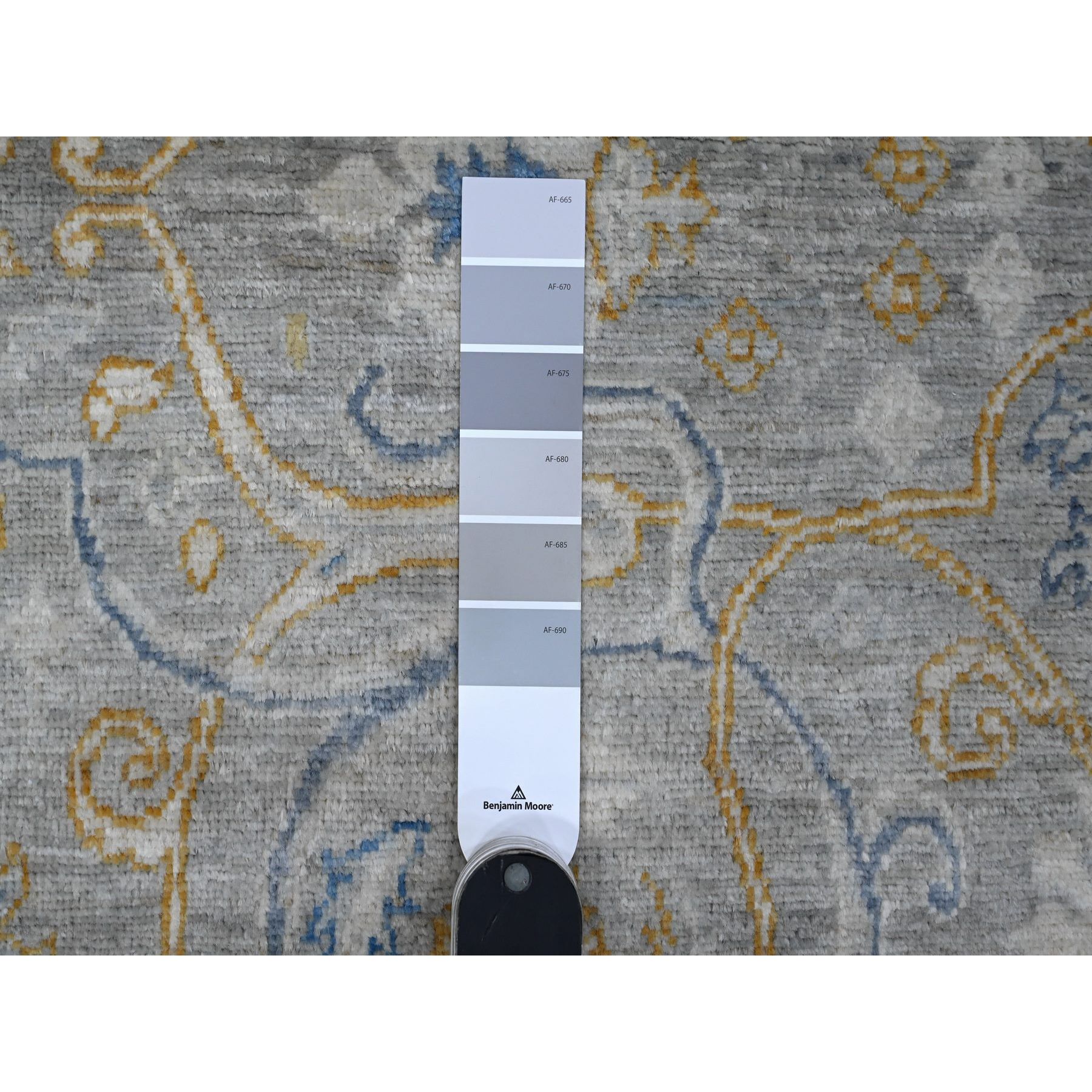 2'8"x7'10" Pail Gray, Afghan Peshawar All Over Design, Densely Woven, Natural Dyes, Hand Knotted Extra Soft Wool, Runner Oriental Rug HR88898 - Image 3