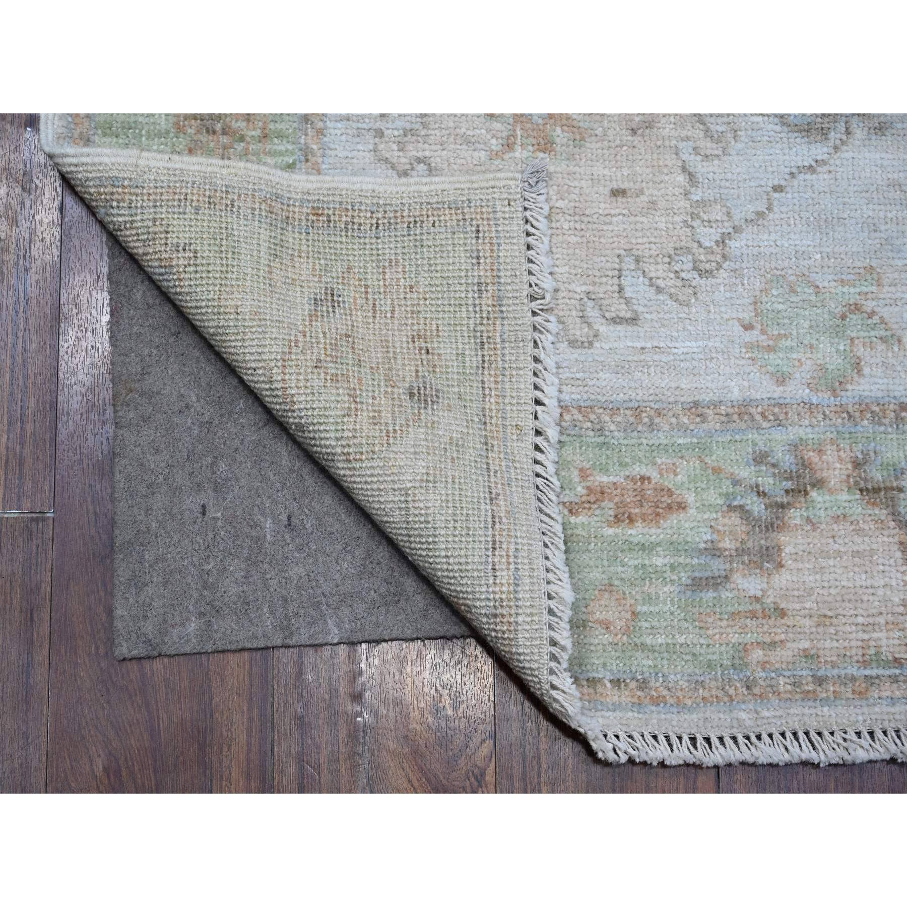 2'9"x15'4" Timberwolf Gray, Tribal Flower And Leaf Pattern All Over, Afghan Angora Oushak, Wool Weft, Hand Knotted, Natural Dyes, XL Runner Oriental Rug HR89101 - Image 2