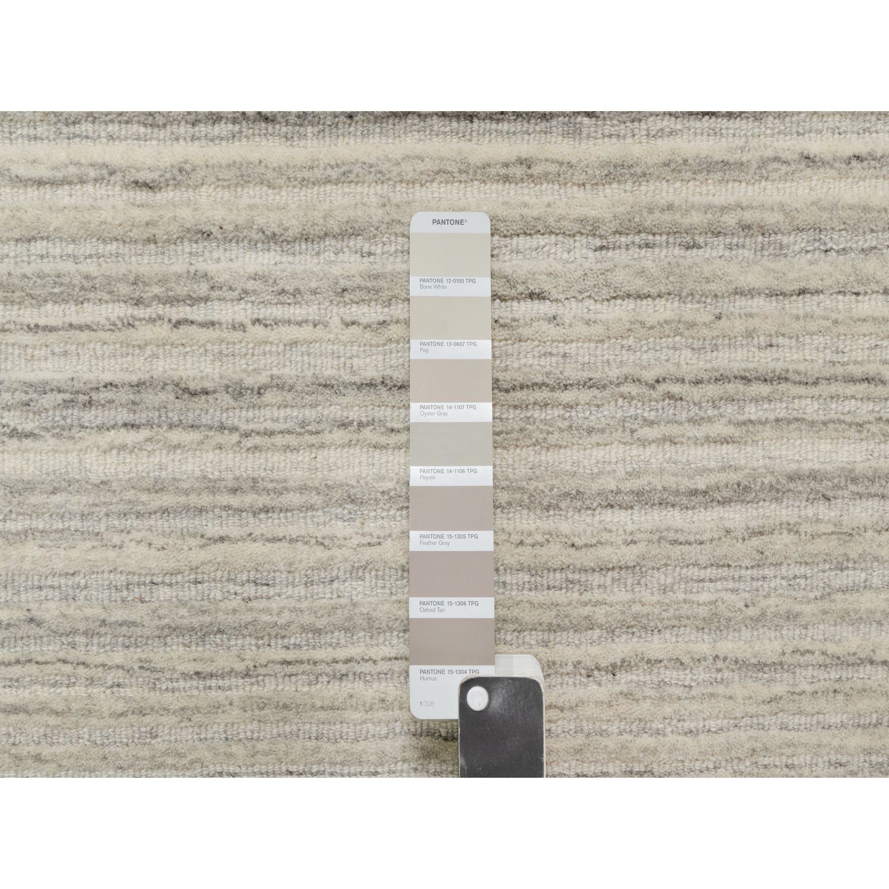2'7"x11'10" Khaki Brown, Variegated Textured Modern Design, Pure Wool, Hand Loomed, Plush and Lush, Runner, Oriental Rug HR90719 - Image 4
