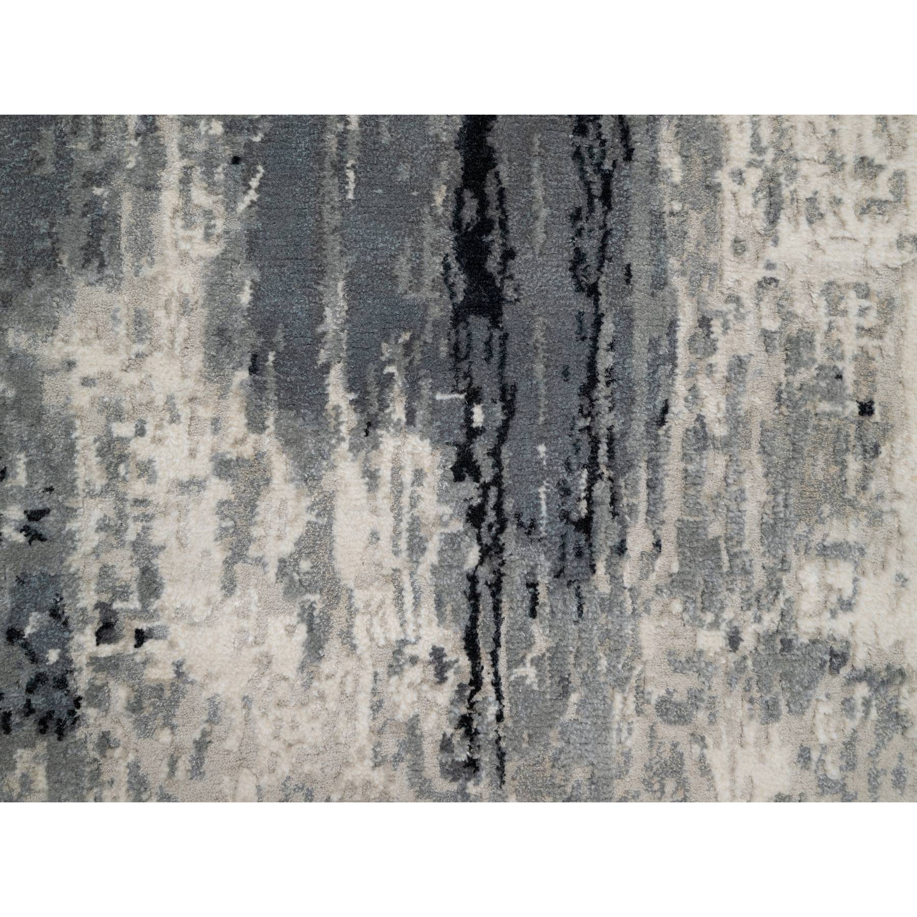 2'7"x6'4" Sable Black with Parchment White, Abstract Design, Wool and Silk, Hand Knotted, Soft to Touch, Runner Oriental Rug HR90811 - Image 5