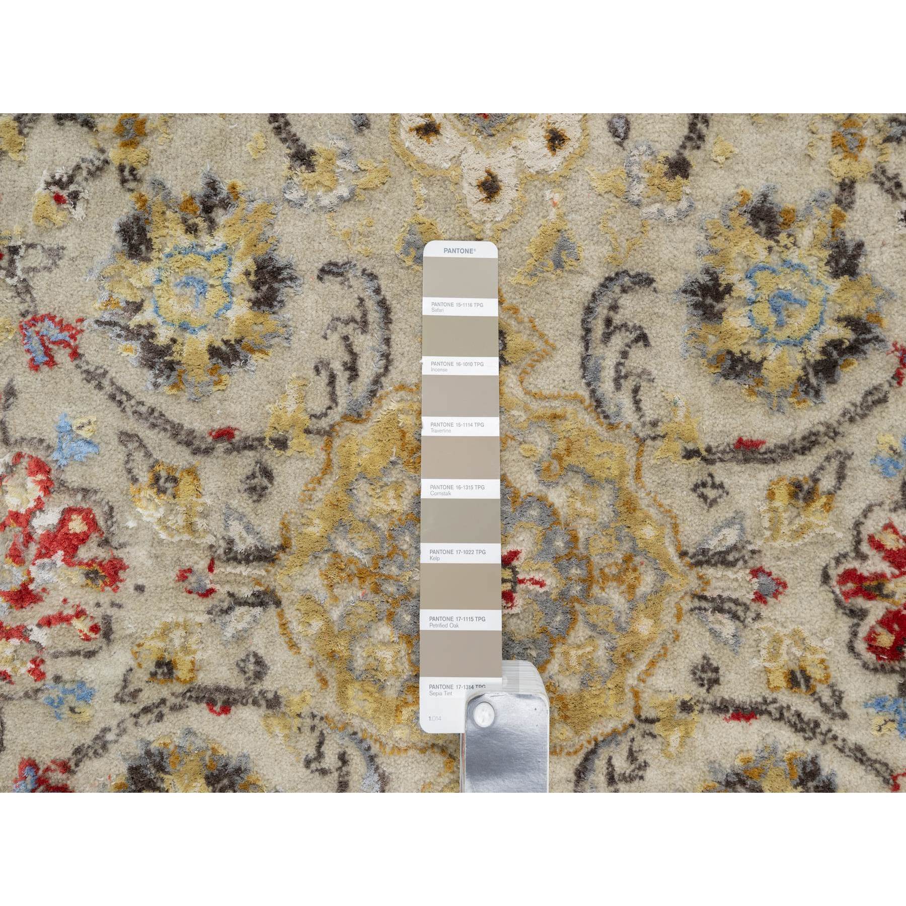 2'9"x20' Biscoti Beige, Hand Knotted, Soft Colors, The Sunset Rosettes, Wool and Pure Silk, XL Runner, Oriental Rug HR90816 - Image 4