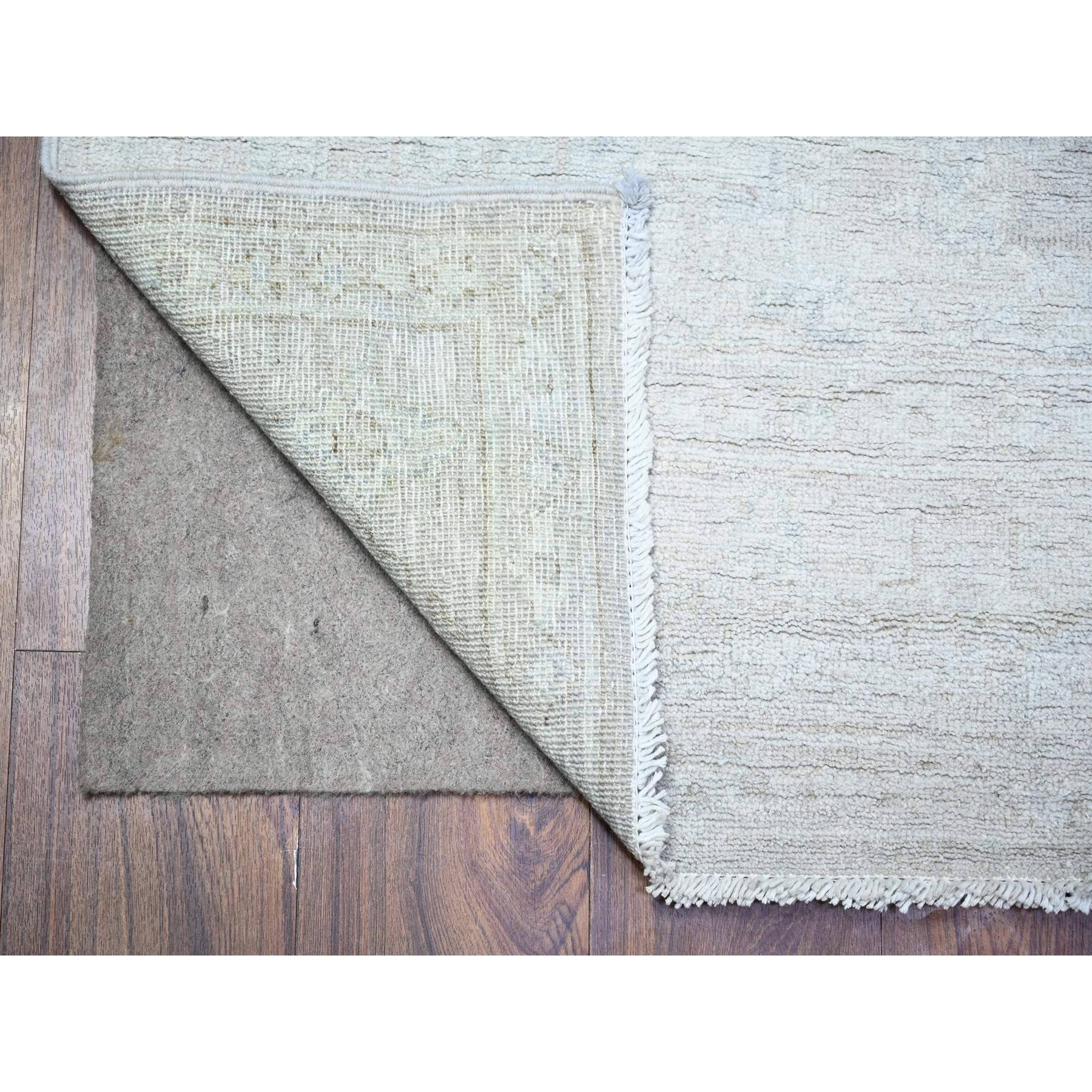 5'x6'9" Platinum Gray, White Wash Peshawar with All Over Design, Natural Dyes, Pure Wool, Hand Knotted, Oriental Rug HR74949 - Image 2