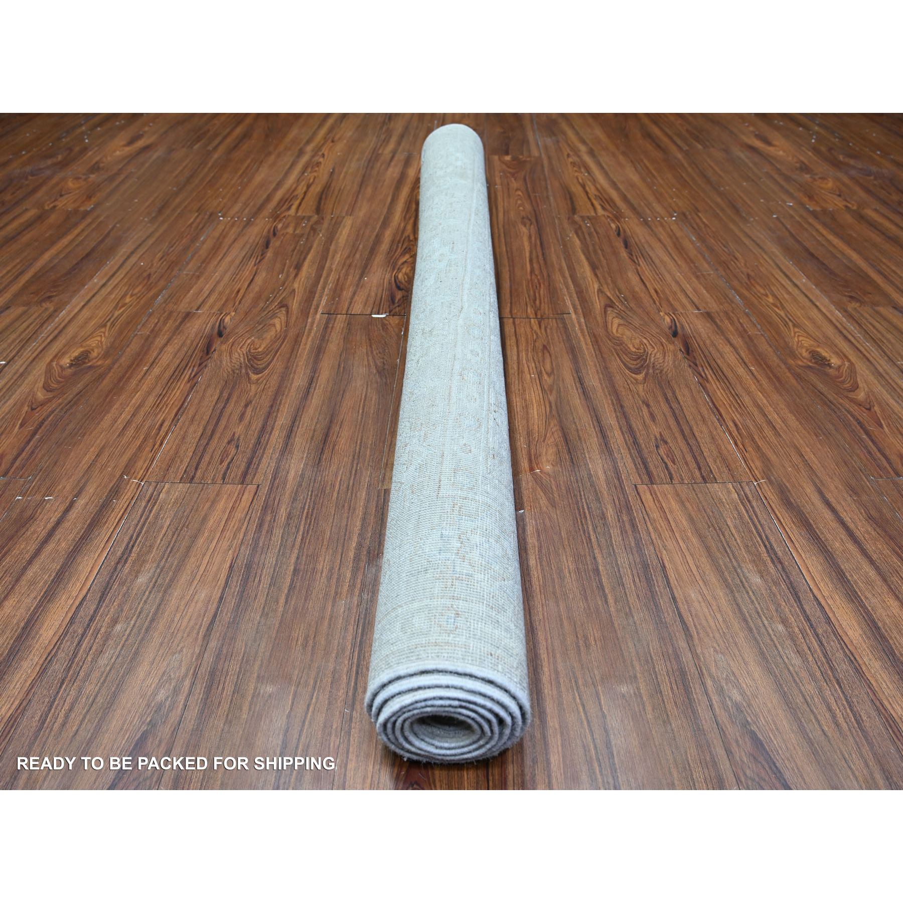 5'x6'9" Platinum Gray, White Wash Peshawar with All Over Design, Natural Dyes, Pure Wool, Hand Knotted, Oriental Rug HR74949 - Image 4