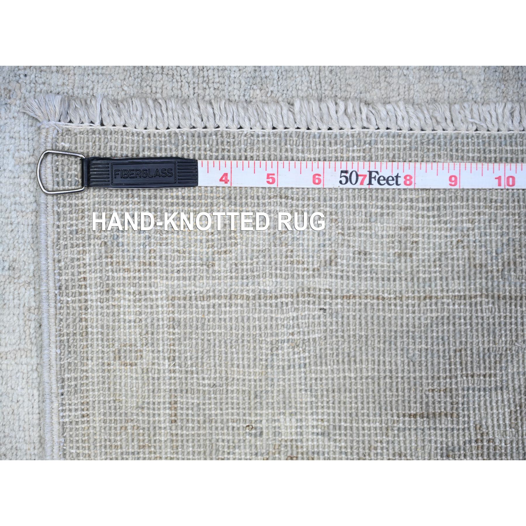 5'x6'9" Platinum Gray, White Wash Peshawar with All Over Design, Natural Dyes, Pure Wool, Hand Knotted, Oriental Rug HR74949 - Image 6