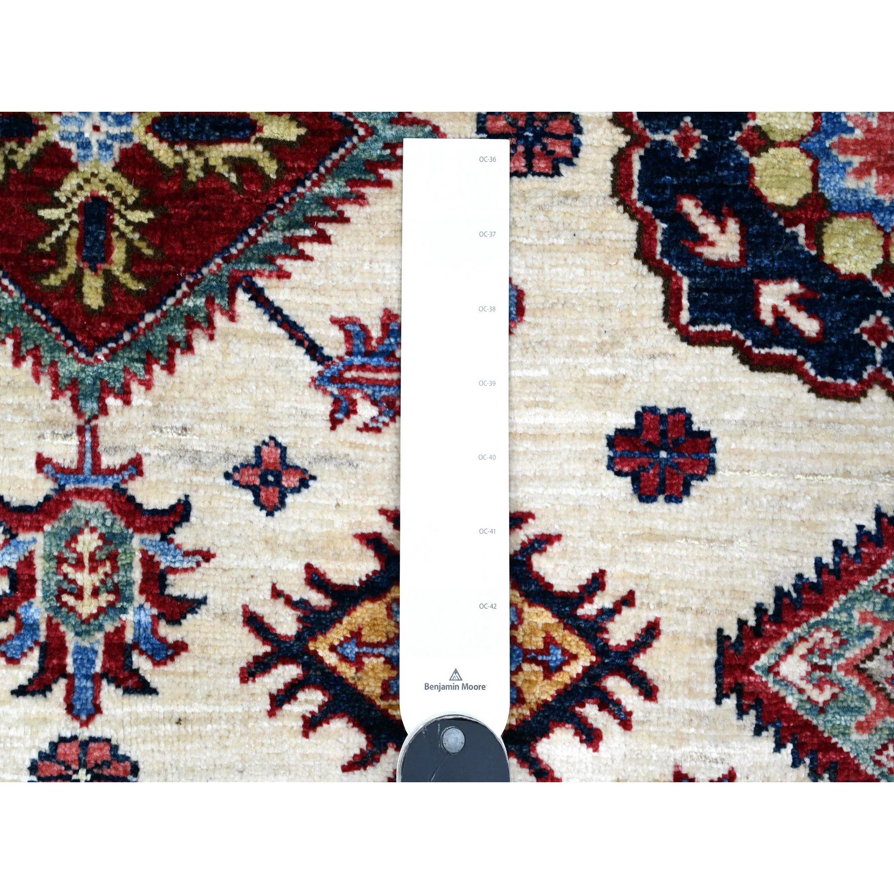 6'x6' White Pepper, Soft And Velvety Wool Super Kazak Geometric Patterns Afghan Hand Knotted Vegetable Dyes Square Oriental Rug HR89328 - Image 3