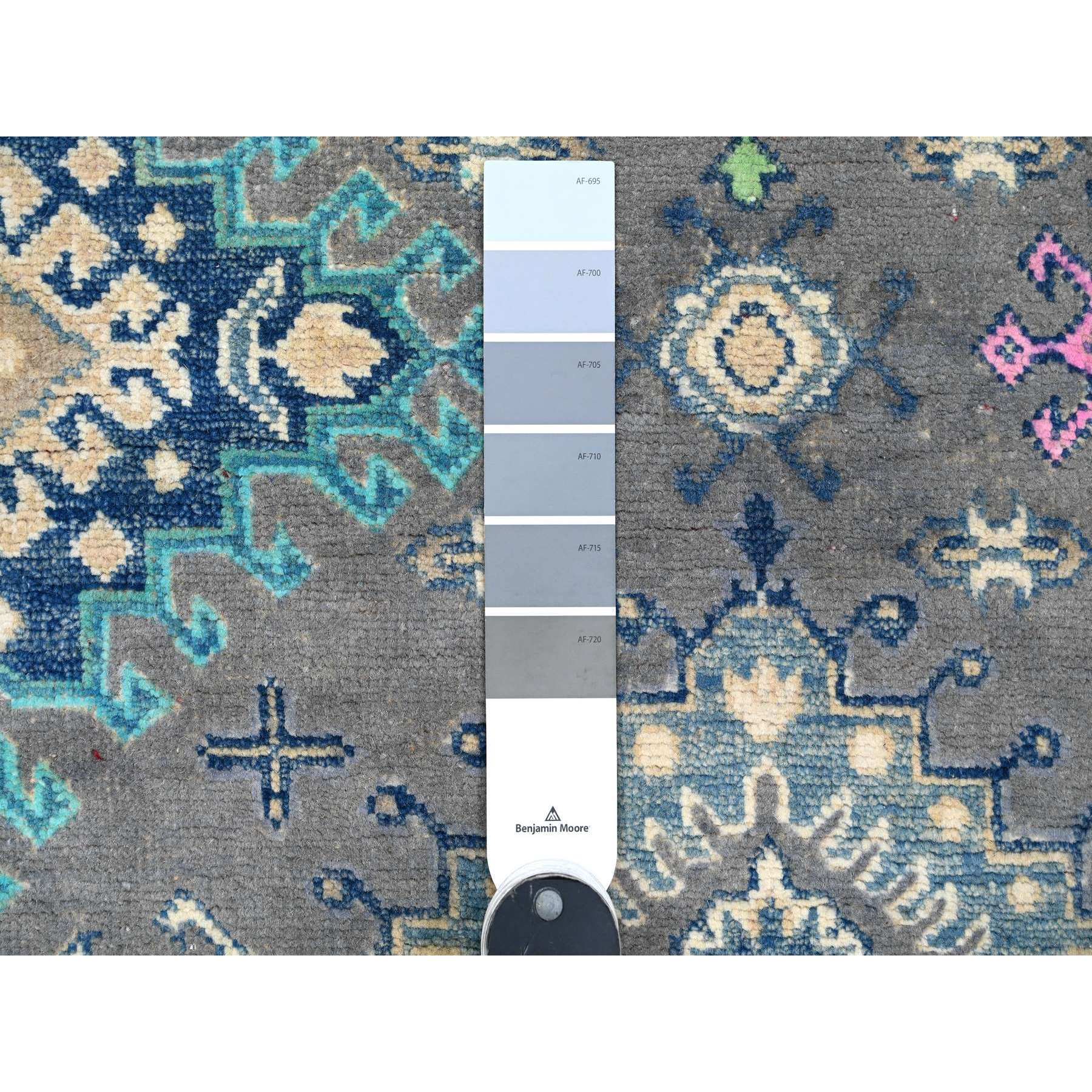 5'6"x7'7" Dark Silver Gray, Hand Knotted Soft And Vibrant Wool, Colorful Caucasian Design, Fusion Kazak Oriental Rug HR89345 - Image 3