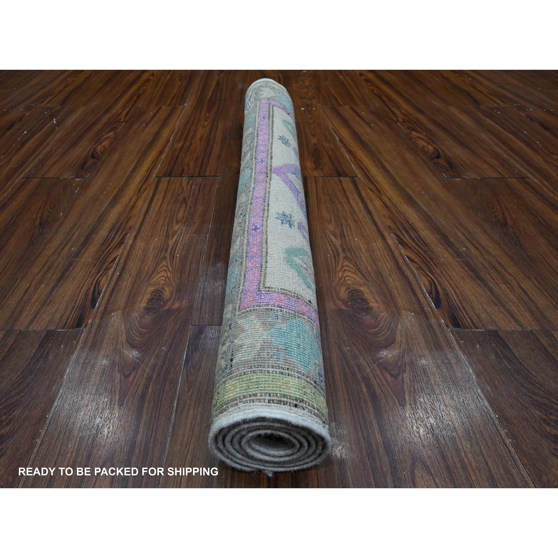 3'2"x4'8" Silk Gray, Soft And Shiny Wool, Hand Knotted, Caucasian Design, Colorful Fusion Kazak, Oriental Rug HR89399 - Image 4