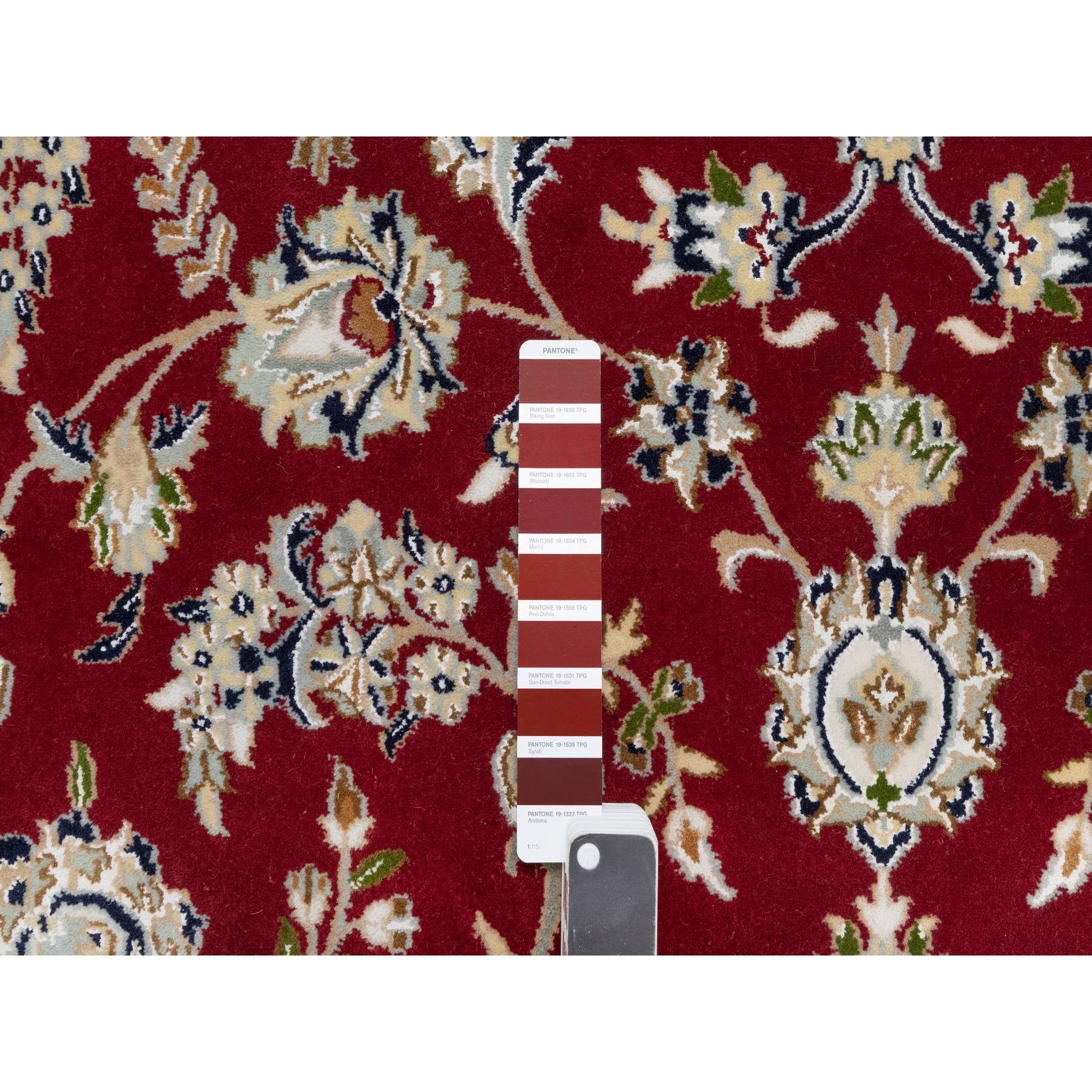 7'10"x10'3" Falu Red, Wool and Silk, 250 KPSI, Nain with Center Medallion Flower Design, Hand Knotted, Oriental Rug HR90854 - Image 7