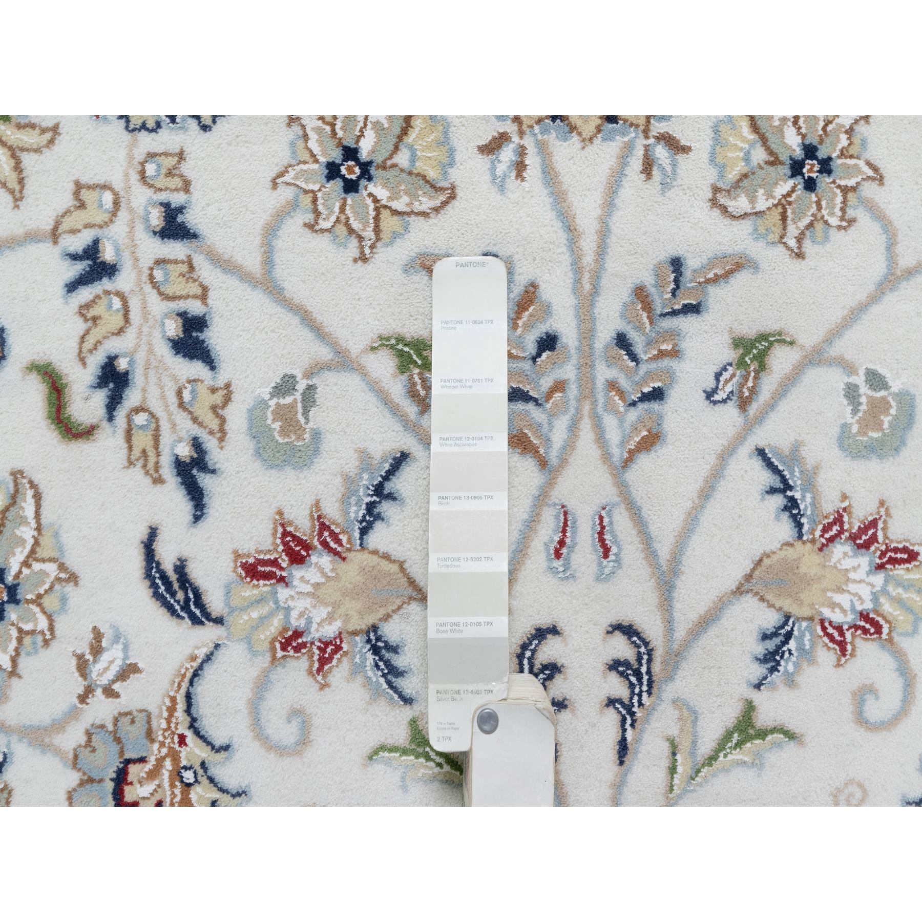 9'9"x9'9" Rice White, Hand Knotted, Wool and Silk, Nain All Over Flower Design, 250 KPSI, Oriental Rug HR90907 - Image 6