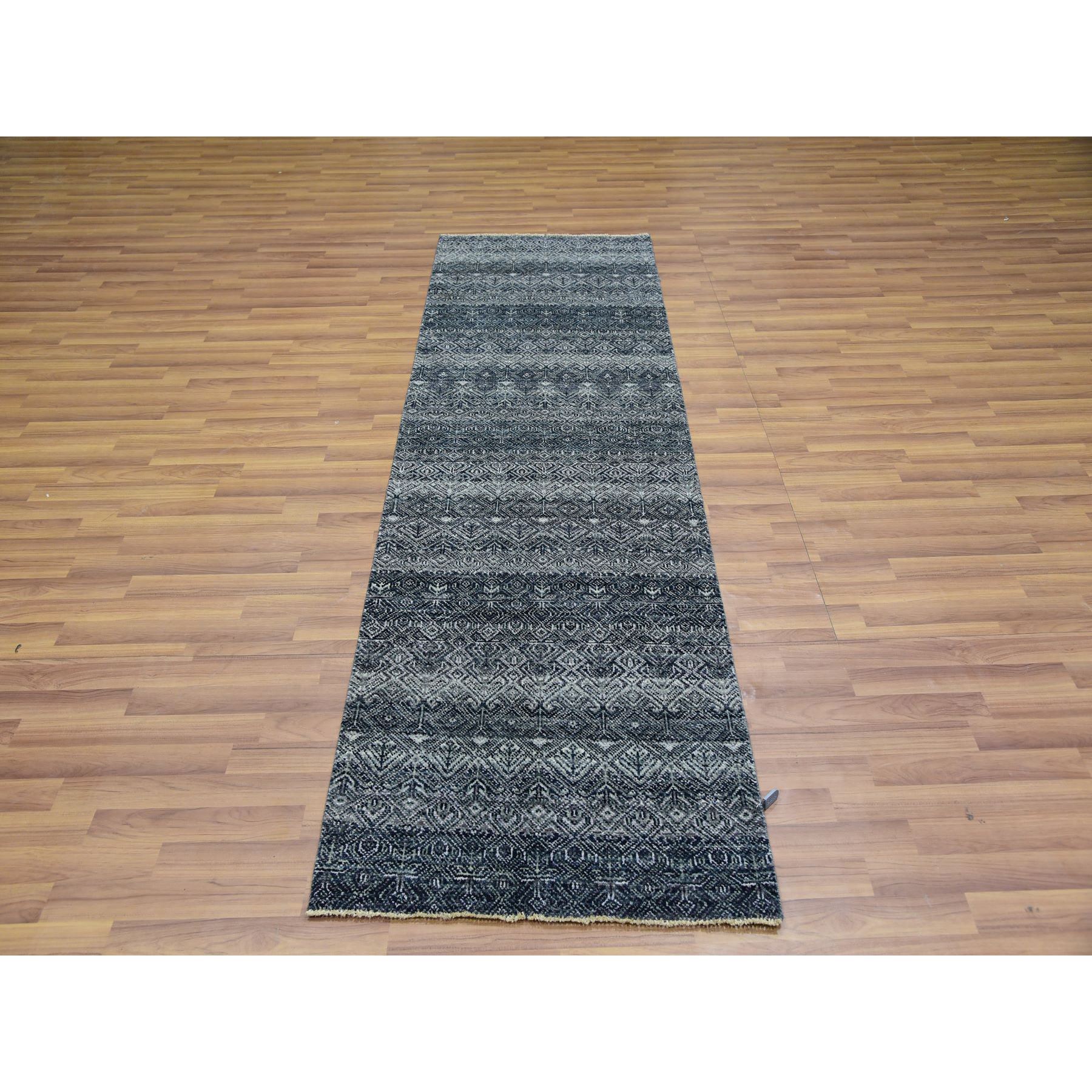 2'7"x8' Onyx Gray, Hand Knotted, Soft Pile Extra Soft Wool, Small Geometric Repetitive Kohinoor Herat Pattern, Runner Oriental Rug HR76021 - Image 2