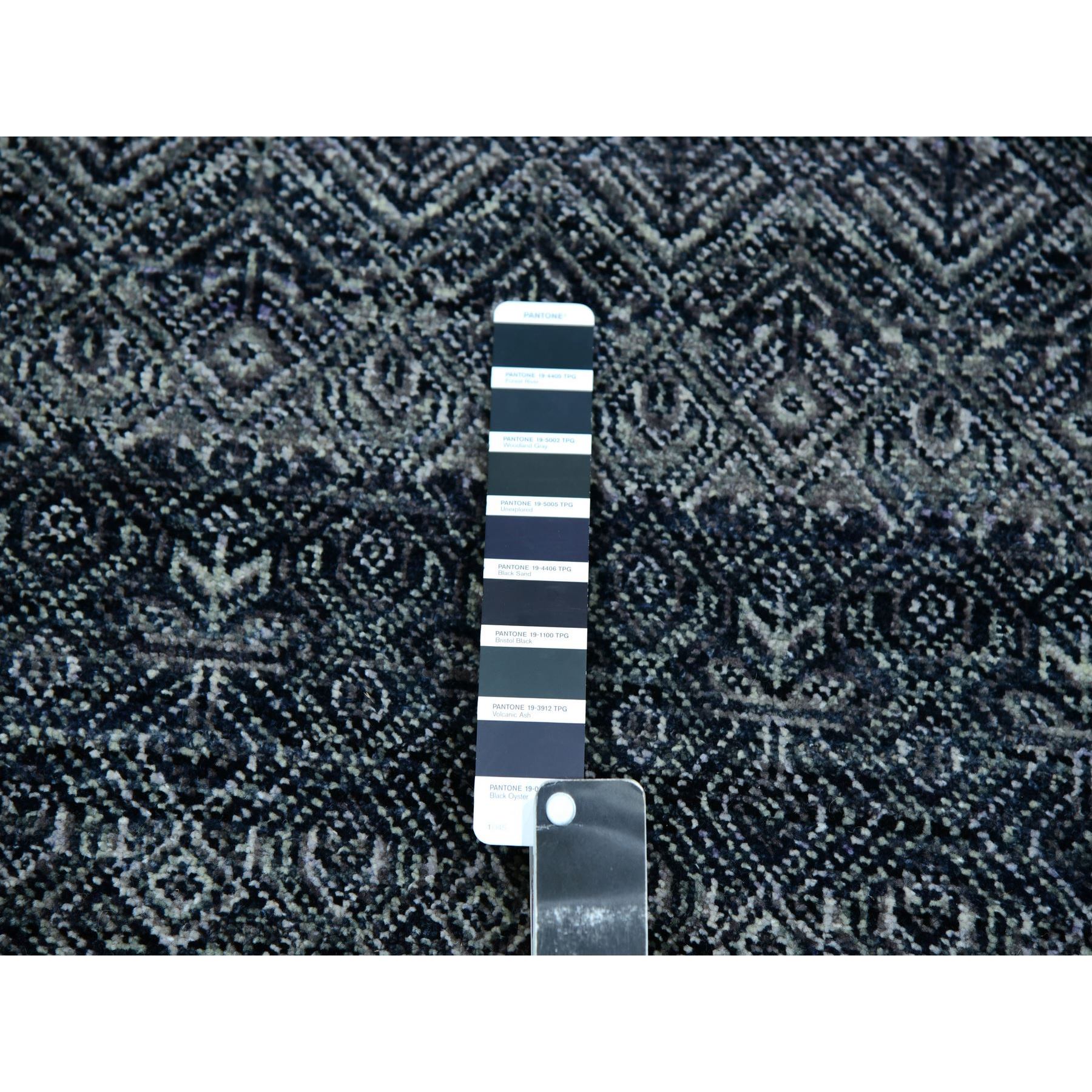 2'7"x8' Onyx Gray, Hand Knotted, Soft Pile Extra Soft Wool, Small Geometric Repetitive Kohinoor Herat Pattern, Runner Oriental Rug HR76021 - Image 4