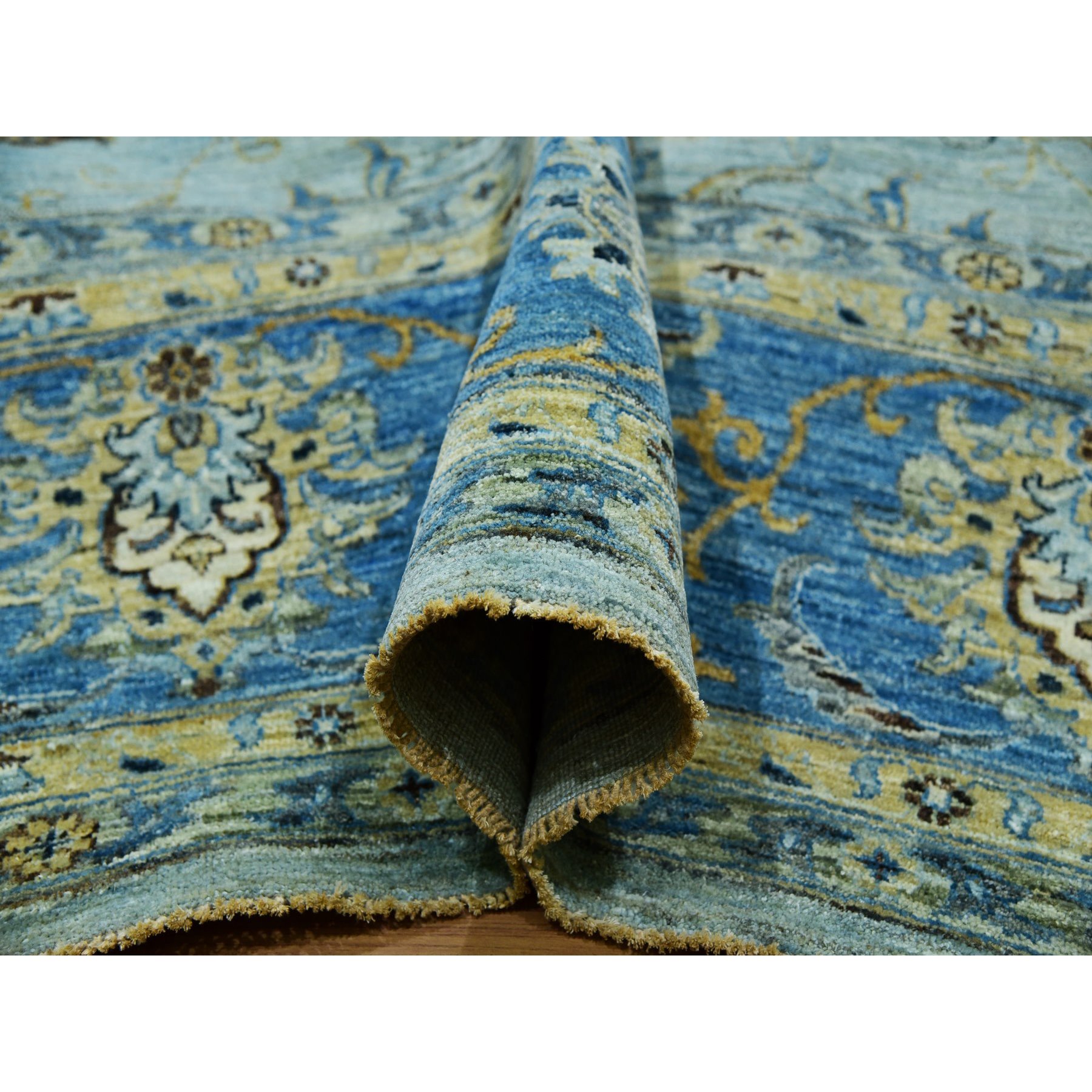 11'10"x15' Iceberg Blue, Vegetable Dyes, Agra, Hand Knotted Soft Wool, Oversized Shah Abbas Flower Design, Oriental Rug HR76056 - Image 5
