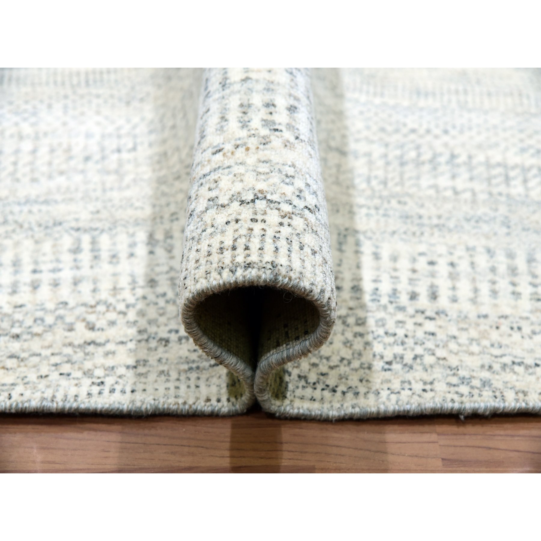 14'x14' Pristine White, Extra Soft Wool, Hand Knotted Modern Grass Design, Tone on Tone, Organic Sustainable Textile, Round Oriental Rug HR79972 - Image 5